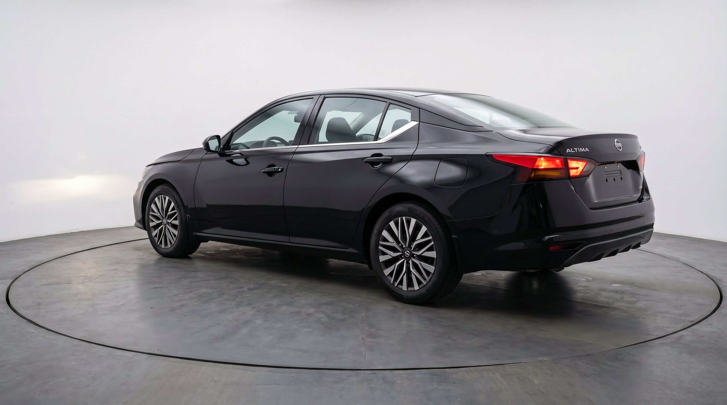 Thumbnail: 2026 Nissan Altima - 6