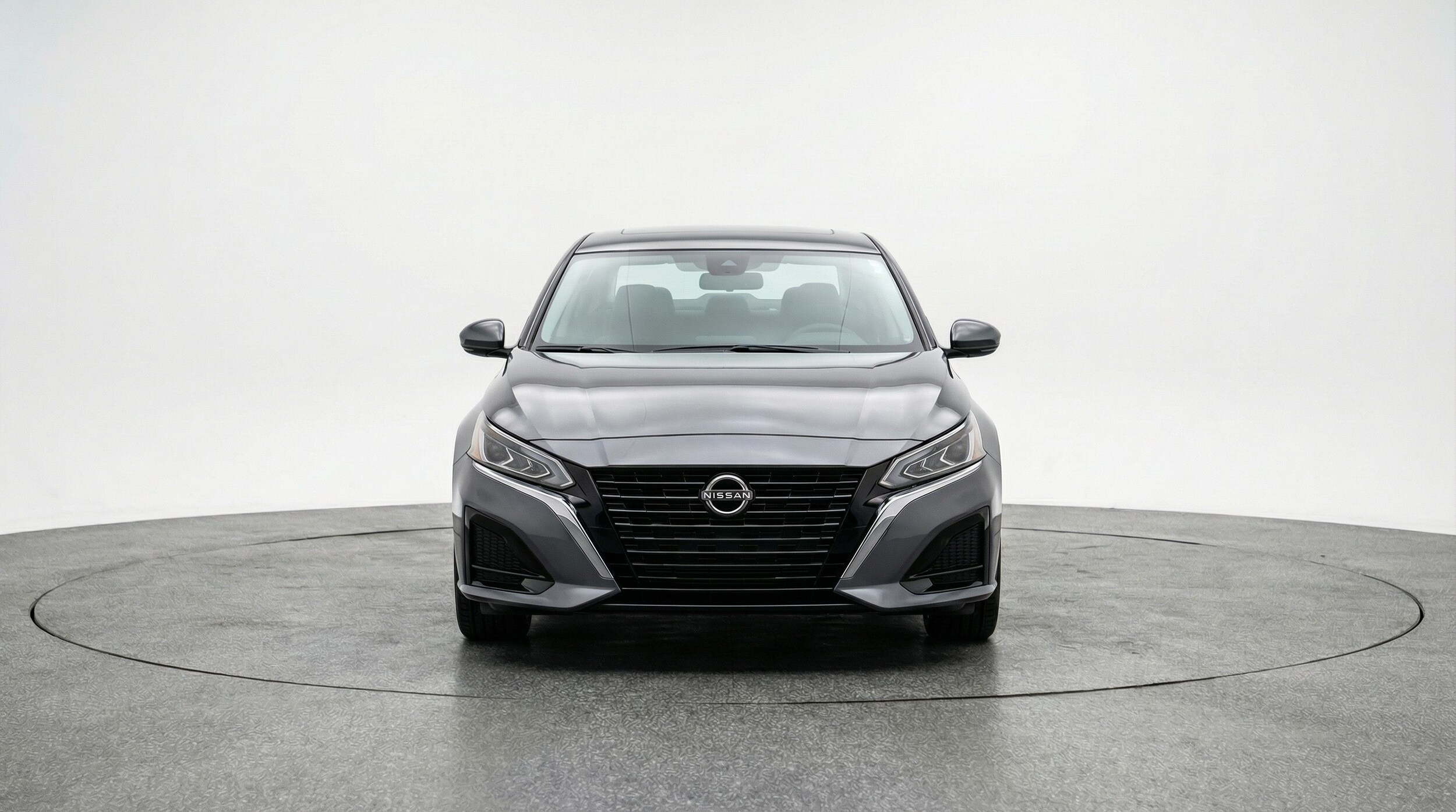 Thumbnail: 2025 Nissan Altima - 2