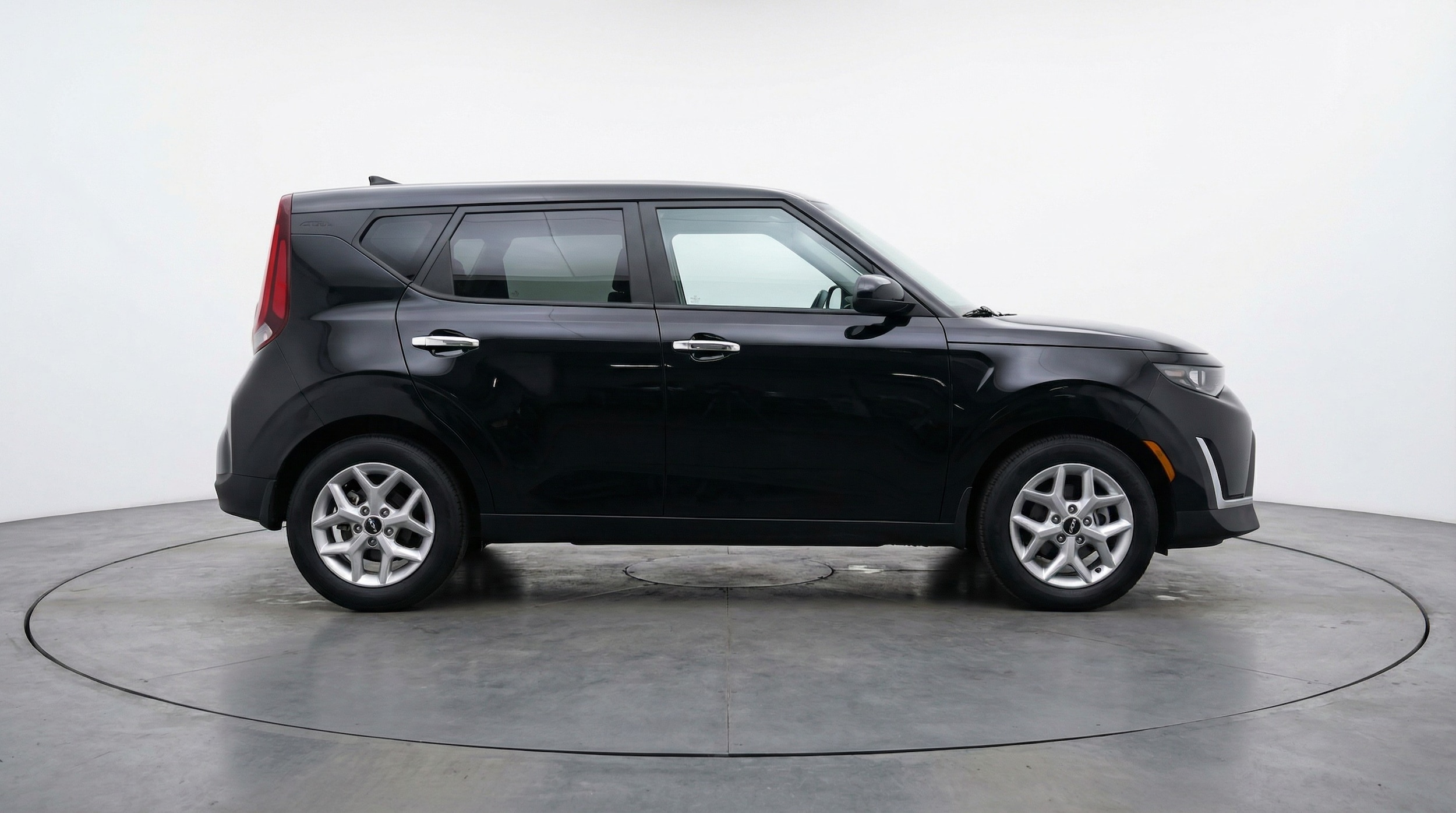 Thumbnail: 2025 Kia Soul - 8