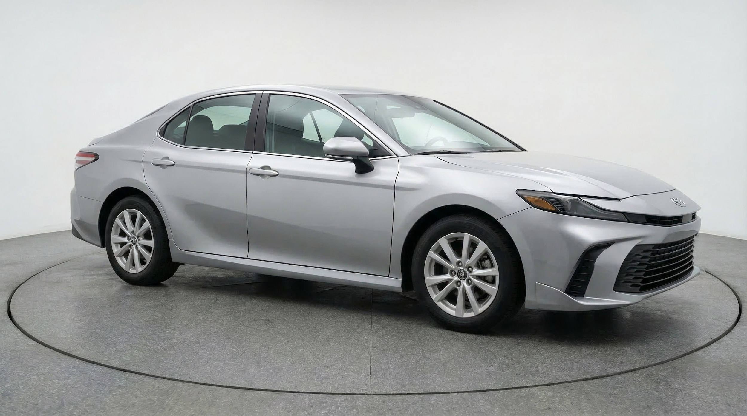 Thumbnail: 2025 Toyota Camry - 1