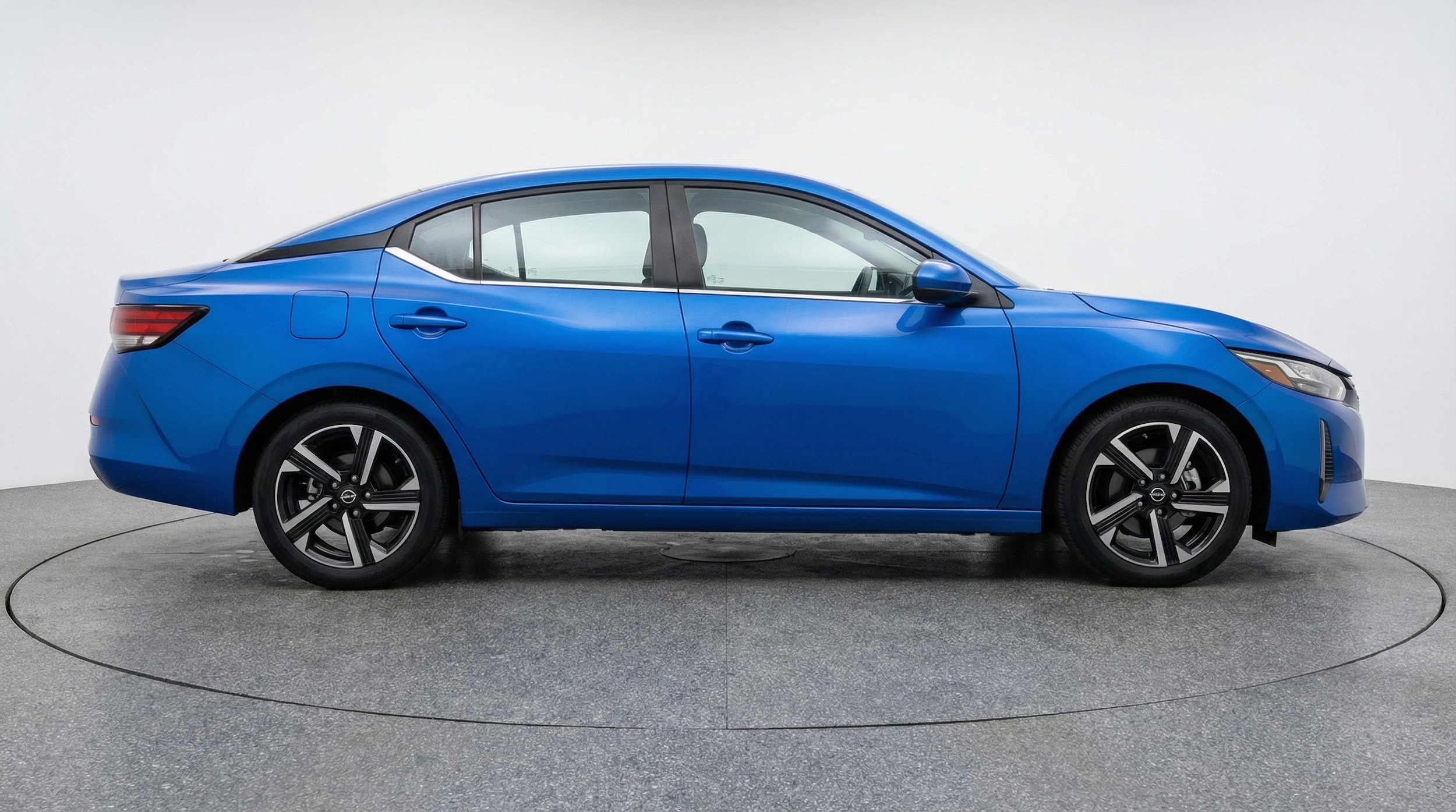 Thumbnail: 2025 Nissan Sentra - 8