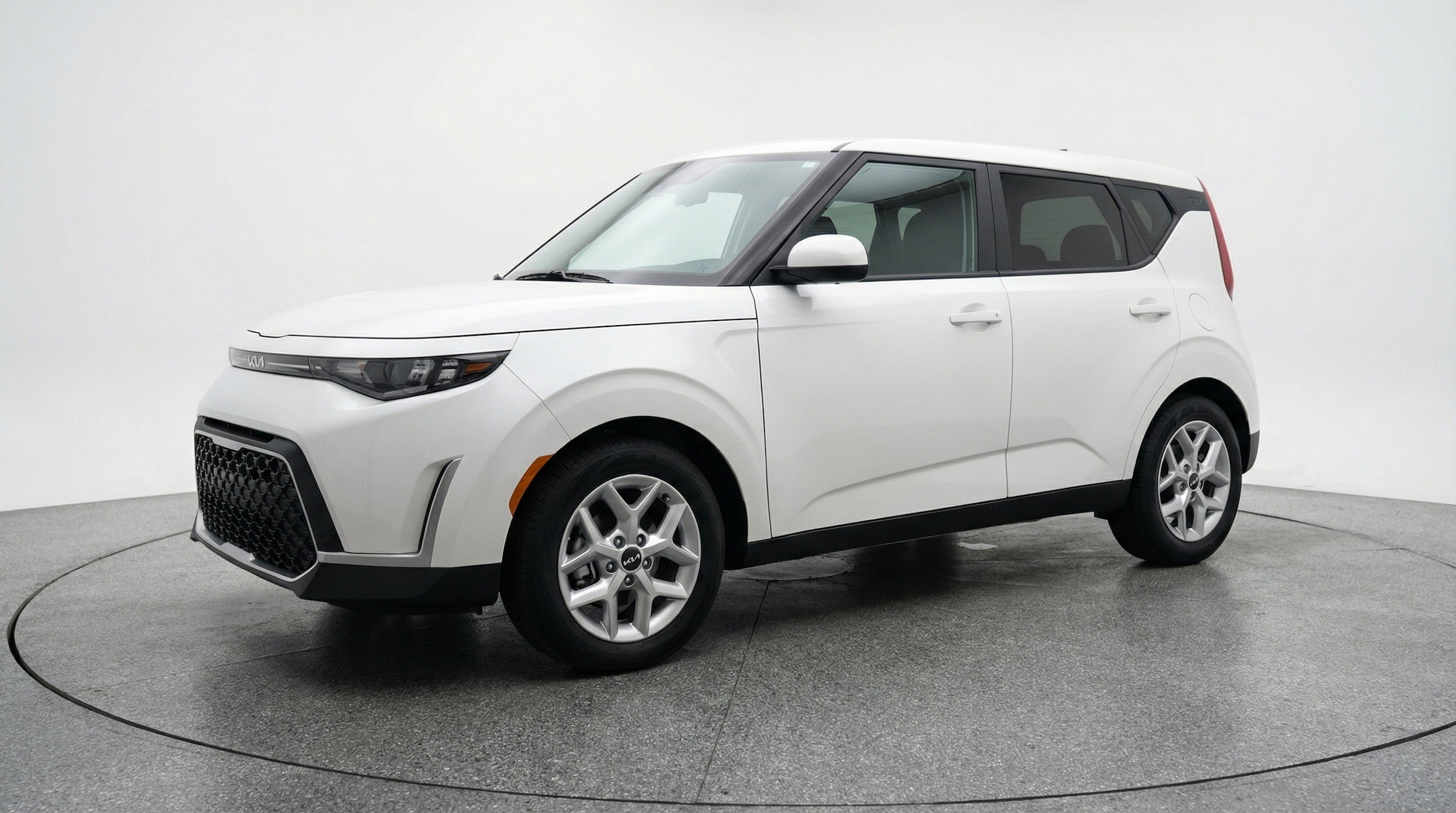 Thumbnail: 2025 Kia Soul - 3
