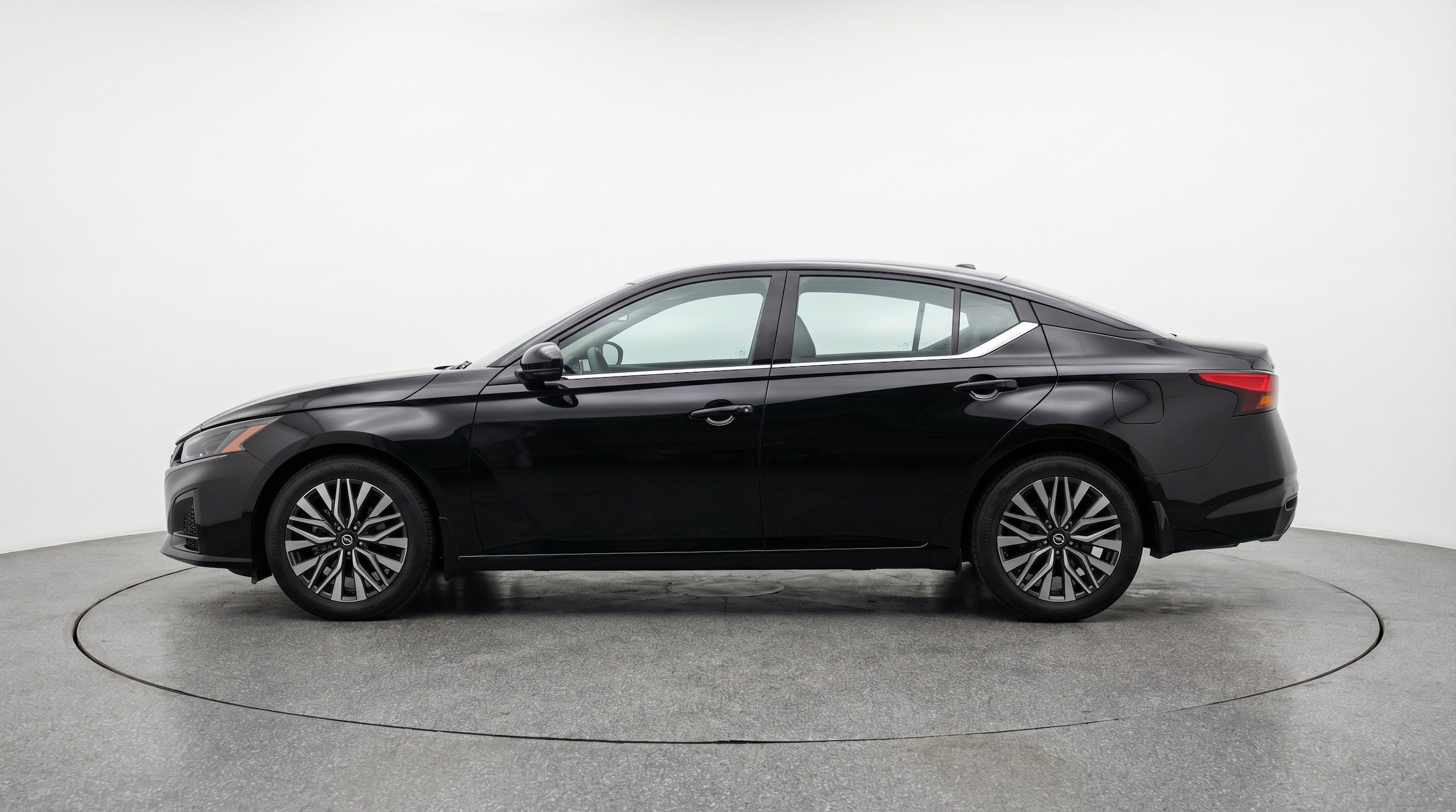 Thumbnail: 2026 Nissan Altima - 5