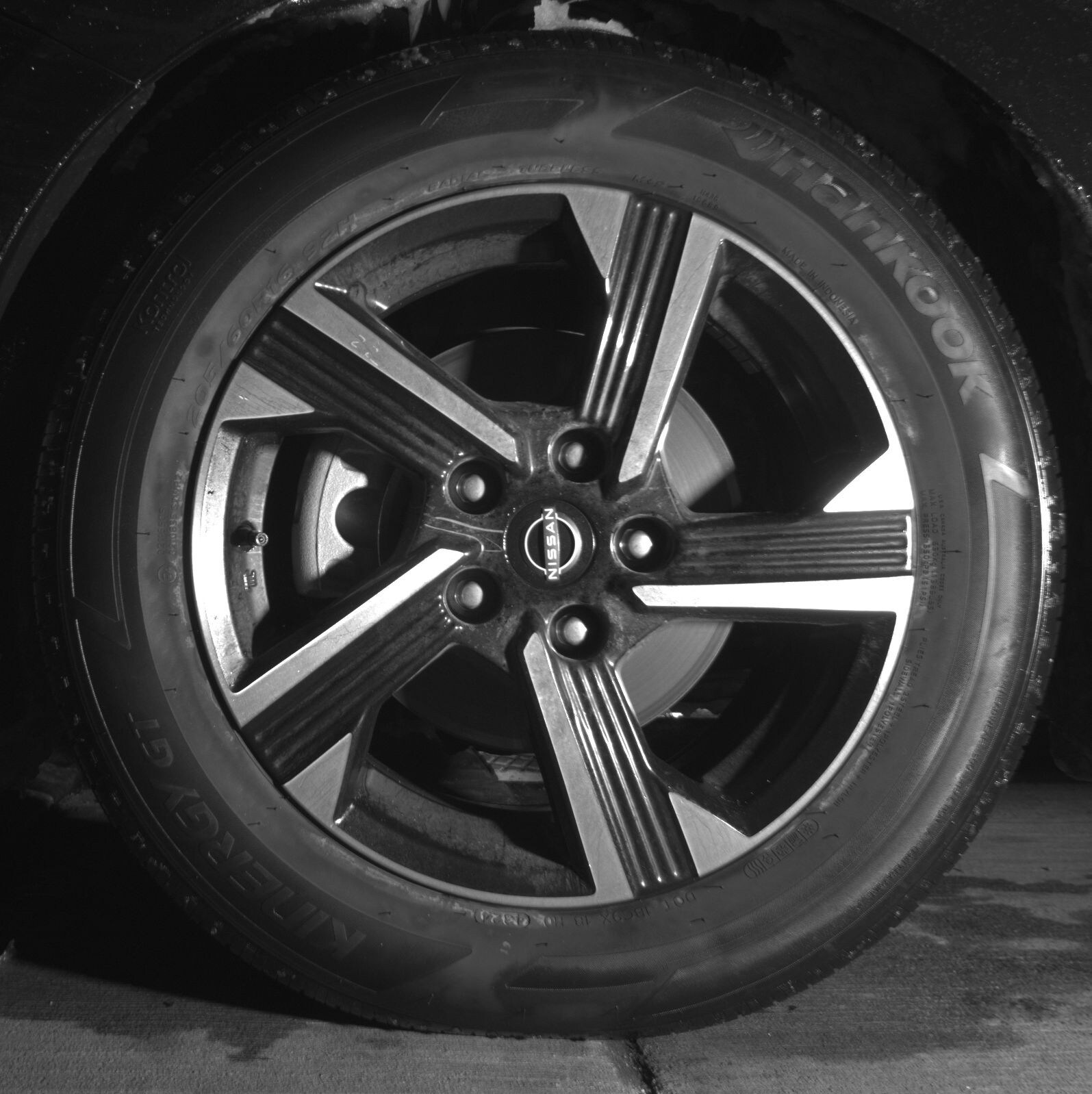 Thumbnail: 2025 Nissan Sentra - 9