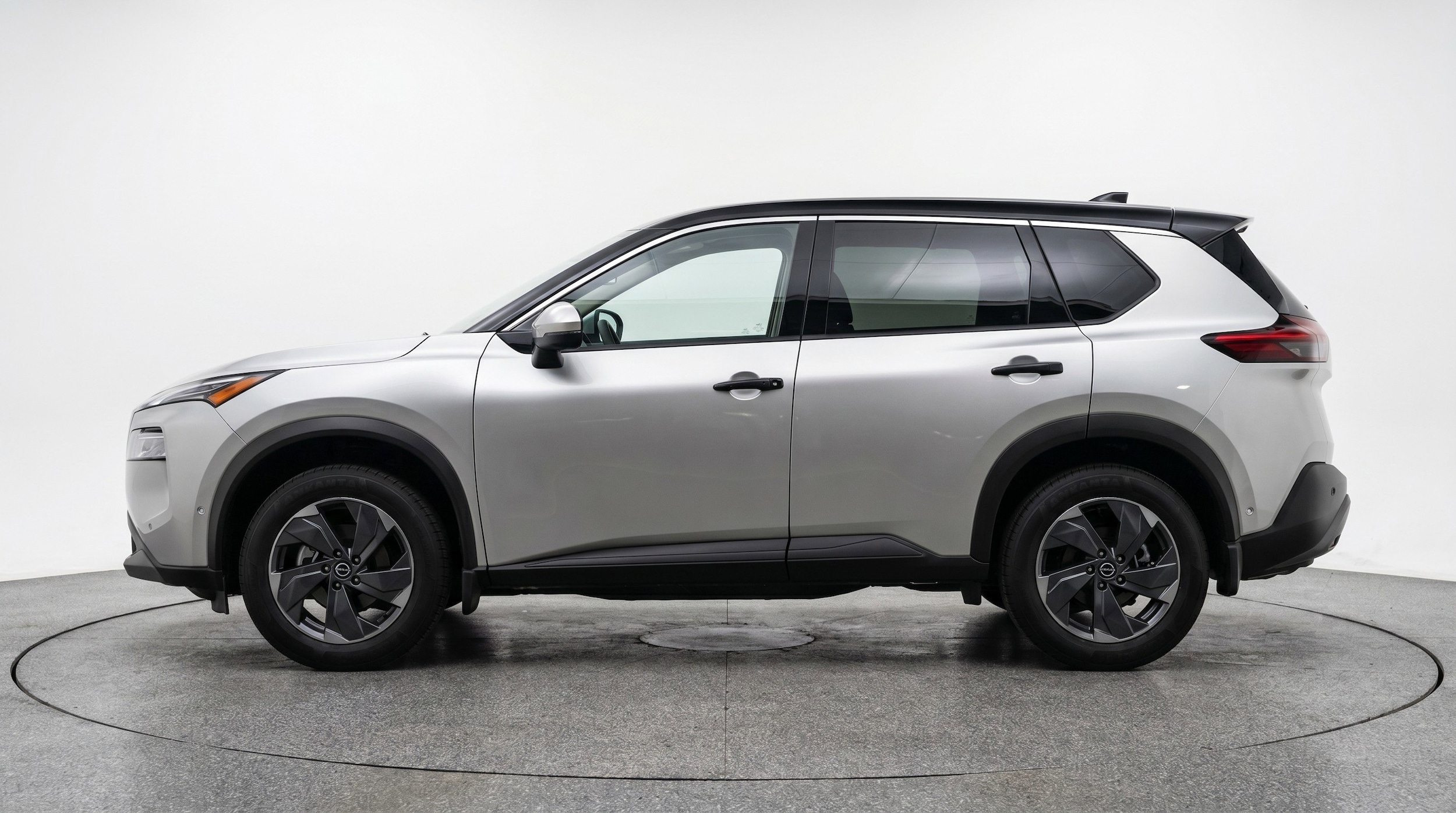 Thumbnail: 2025 Nissan Rogue - 5