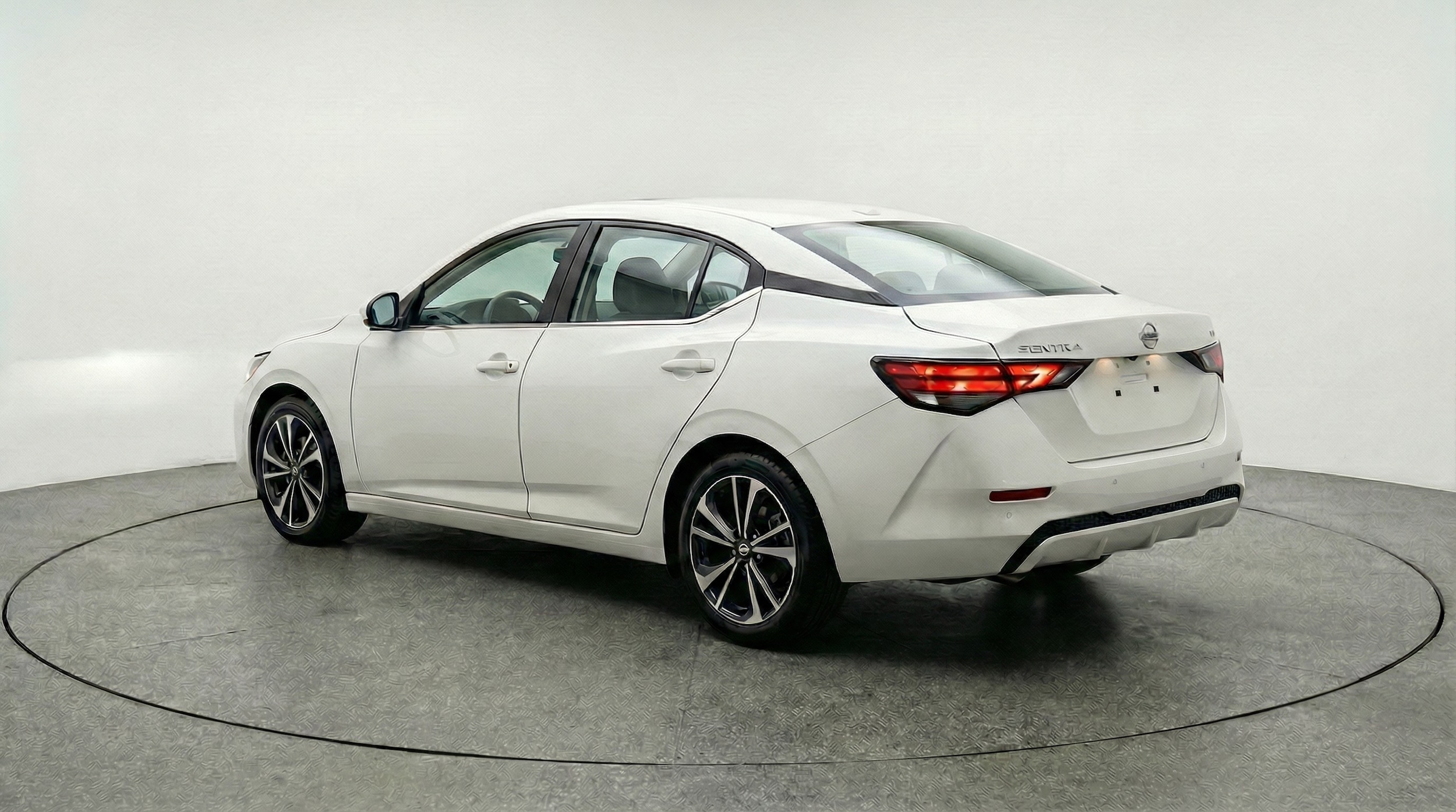 Thumbnail: 2025 Nissan Sentra - 5