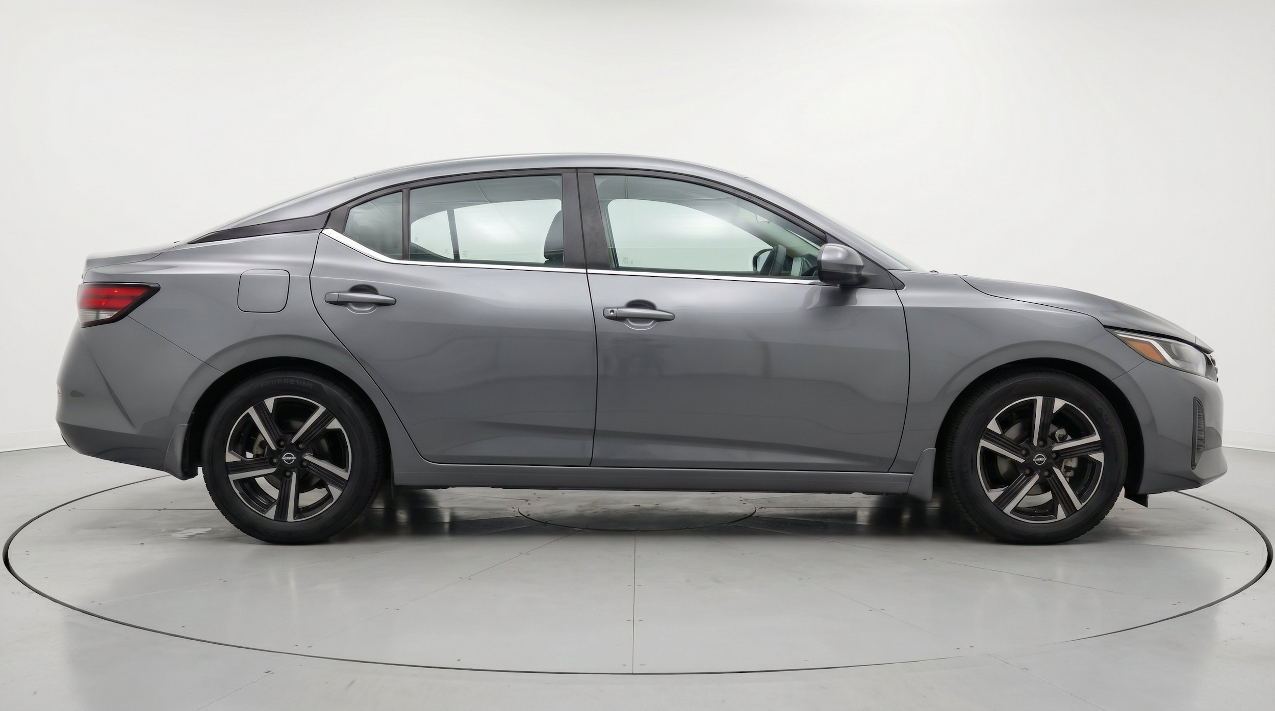 Thumbnail: 2025 Nissan Sentra - 11