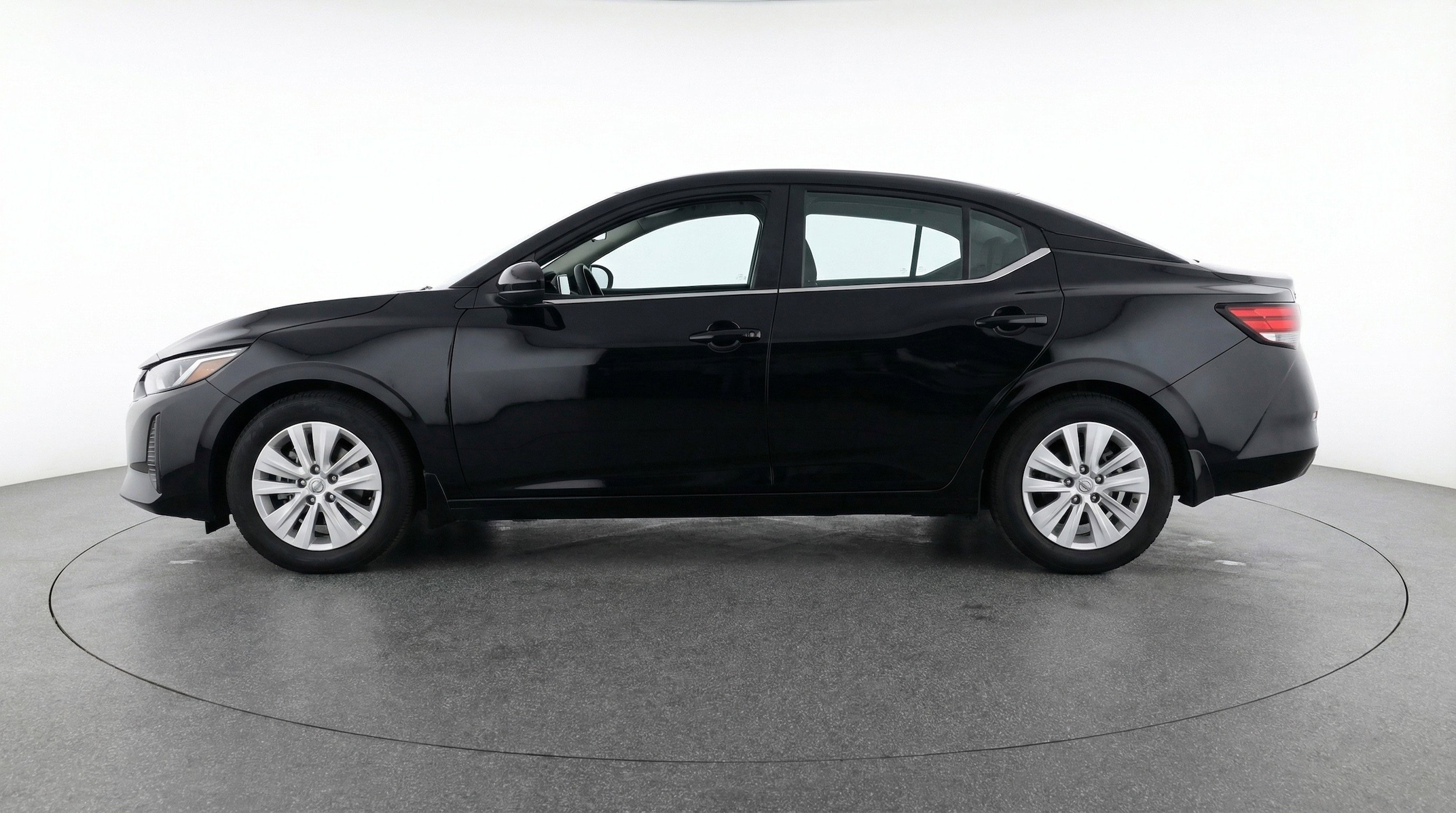 Thumbnail: 2025 Nissan Sentra - 5
