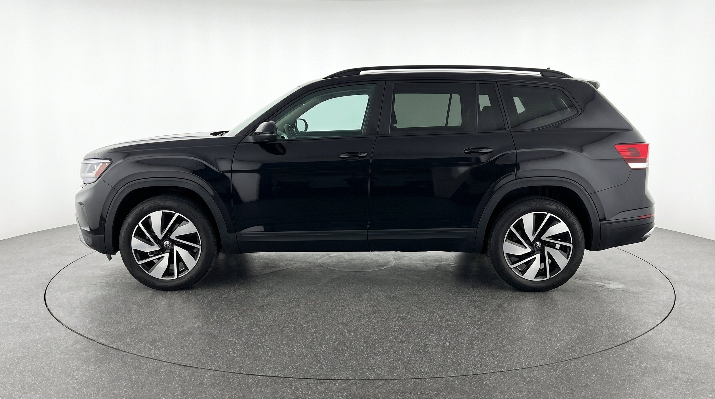 Thumbnail: 2026 Volkswagen Atlas - 5