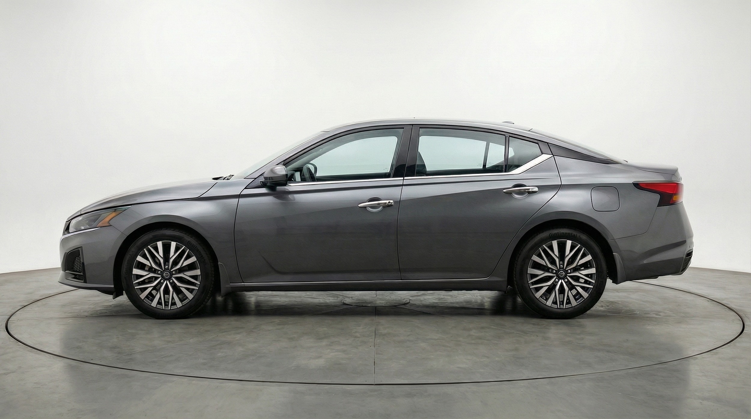 Thumbnail: 2025 Nissan Altima - 4