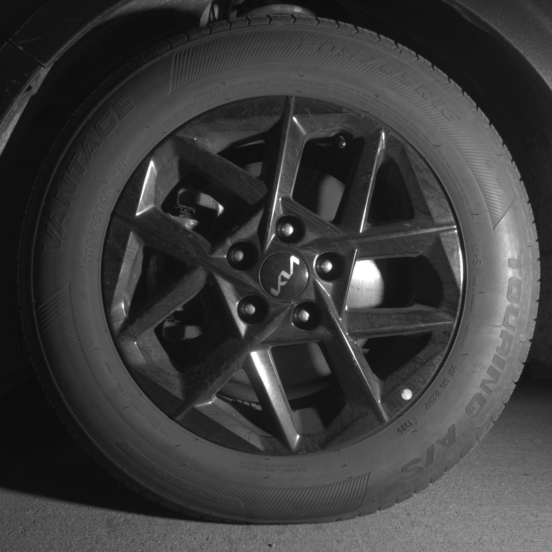 Thumbnail: 2025 Kia K5 - 9