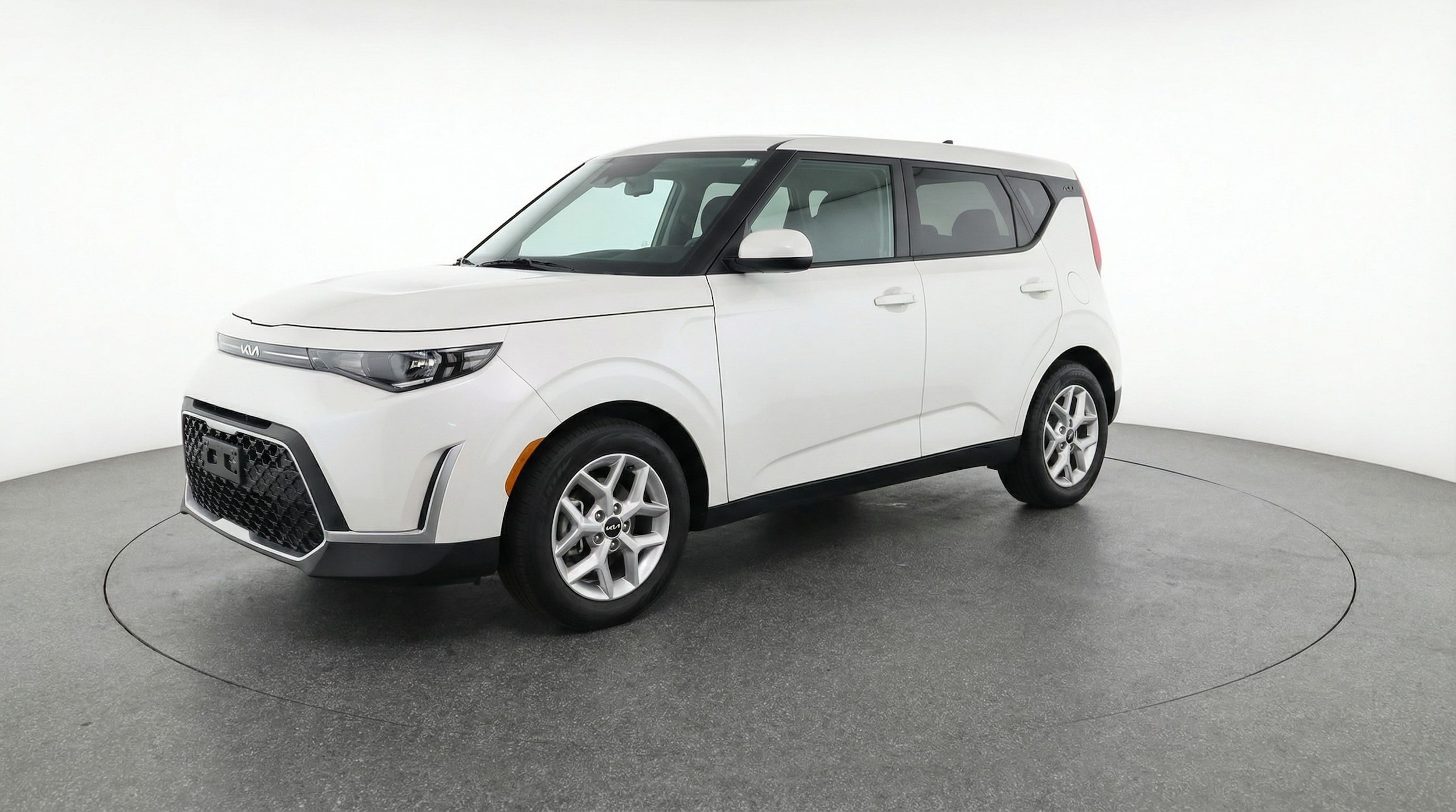 Thumbnail: 2025 Kia Soul - 3