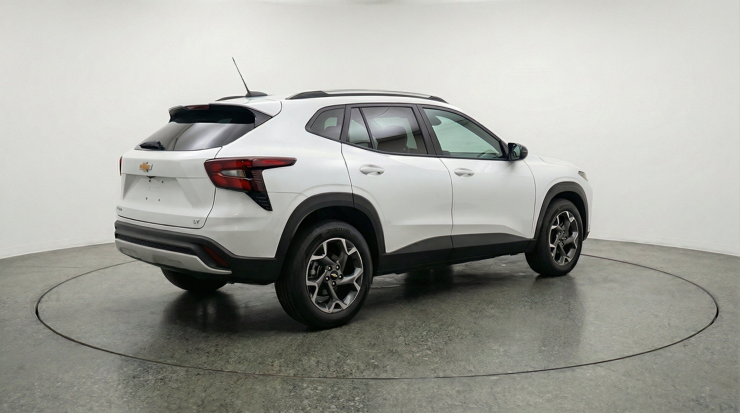 Thumbnail: 2025 Chevrolet Trax - 9