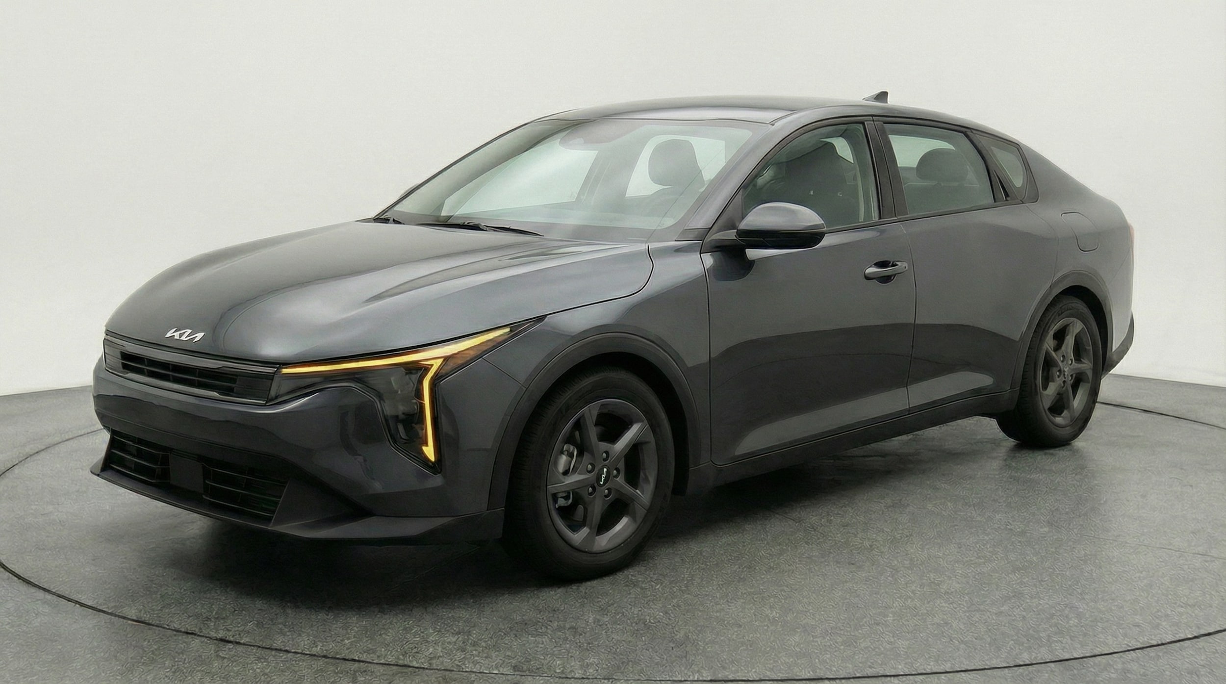 Thumbnail: 2025 Kia K4 - 3