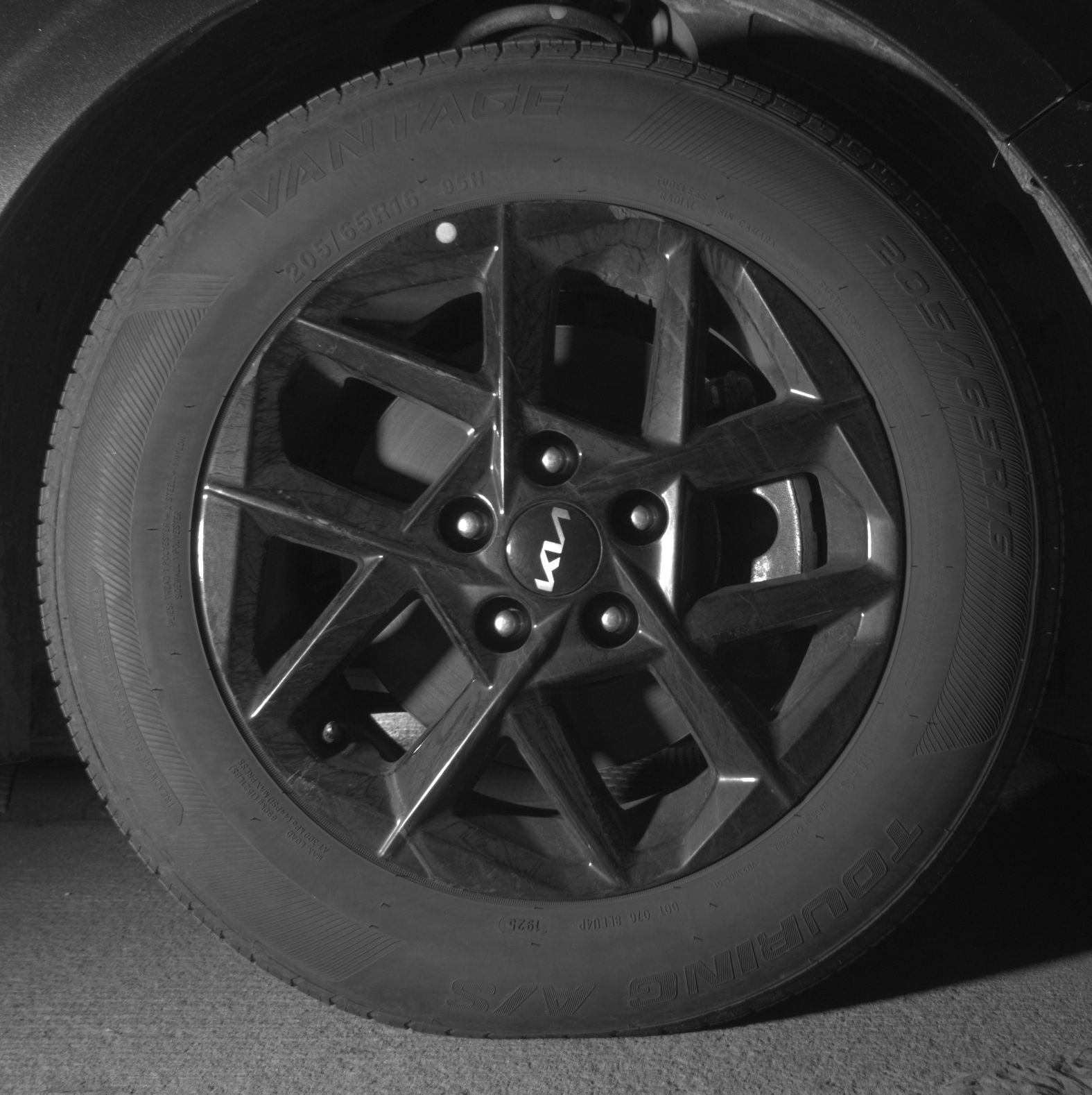 Thumbnail: 2025 Kia K5 - 10