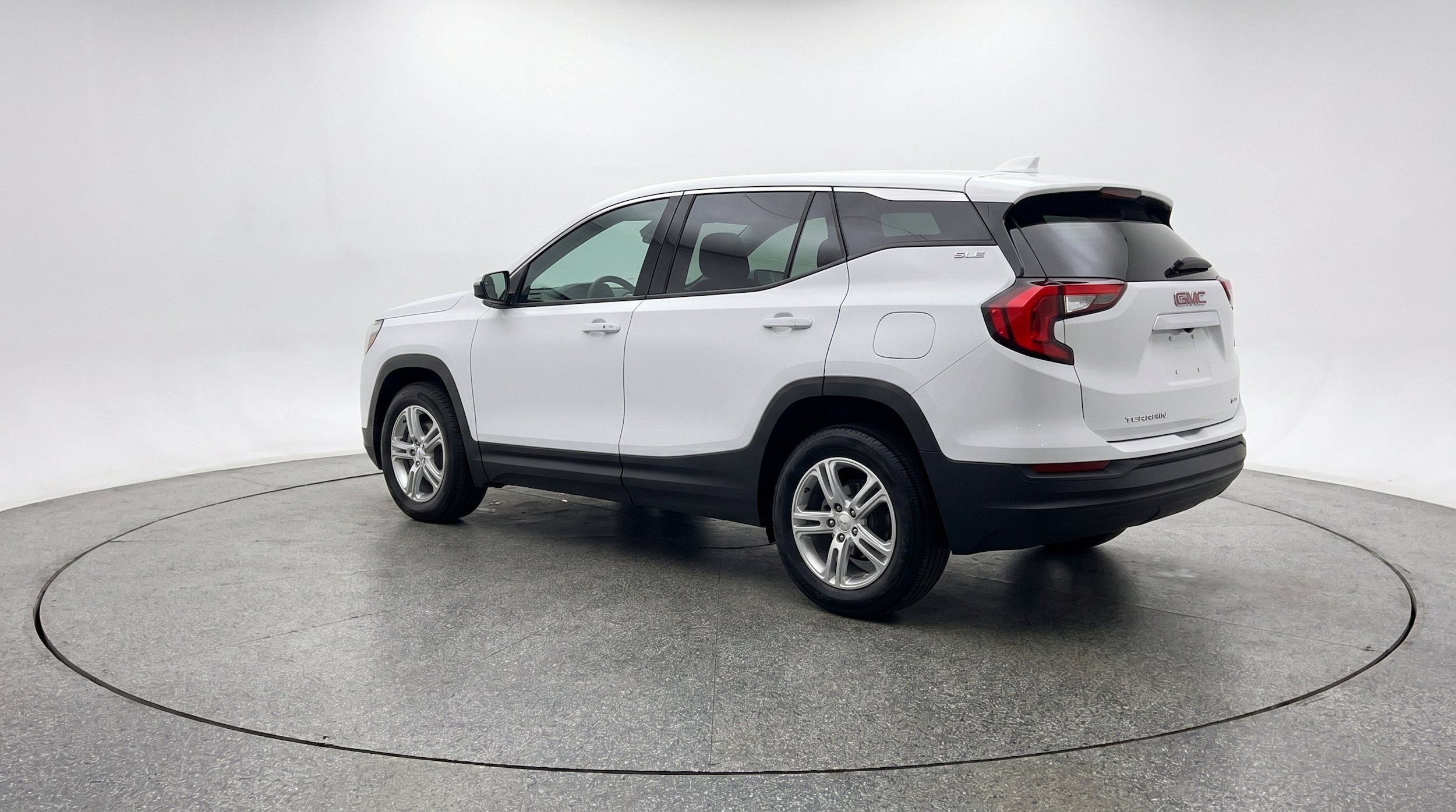 Thumbnail: 2024 GMC Terrain - 6