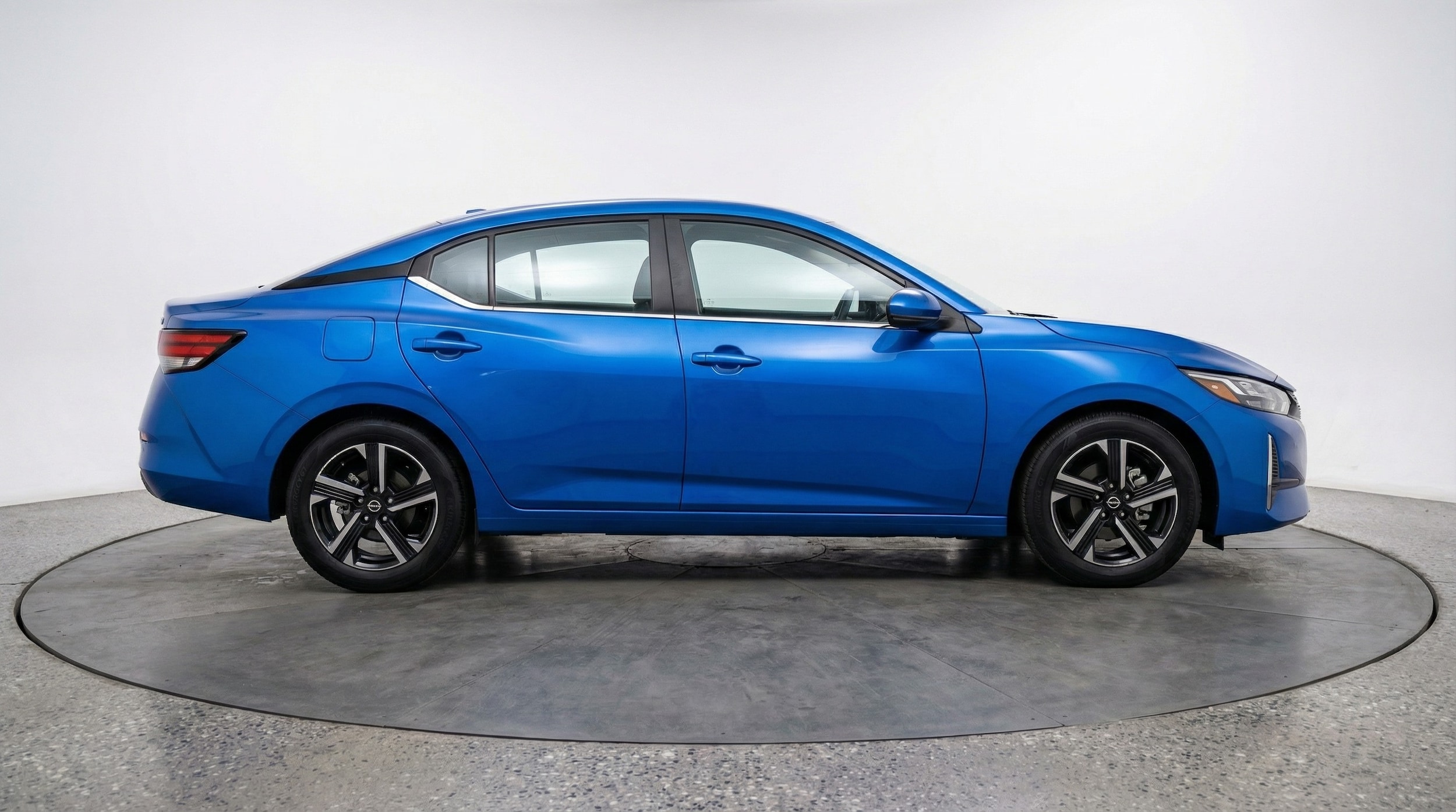 Thumbnail: 2025 Nissan Sentra - 8