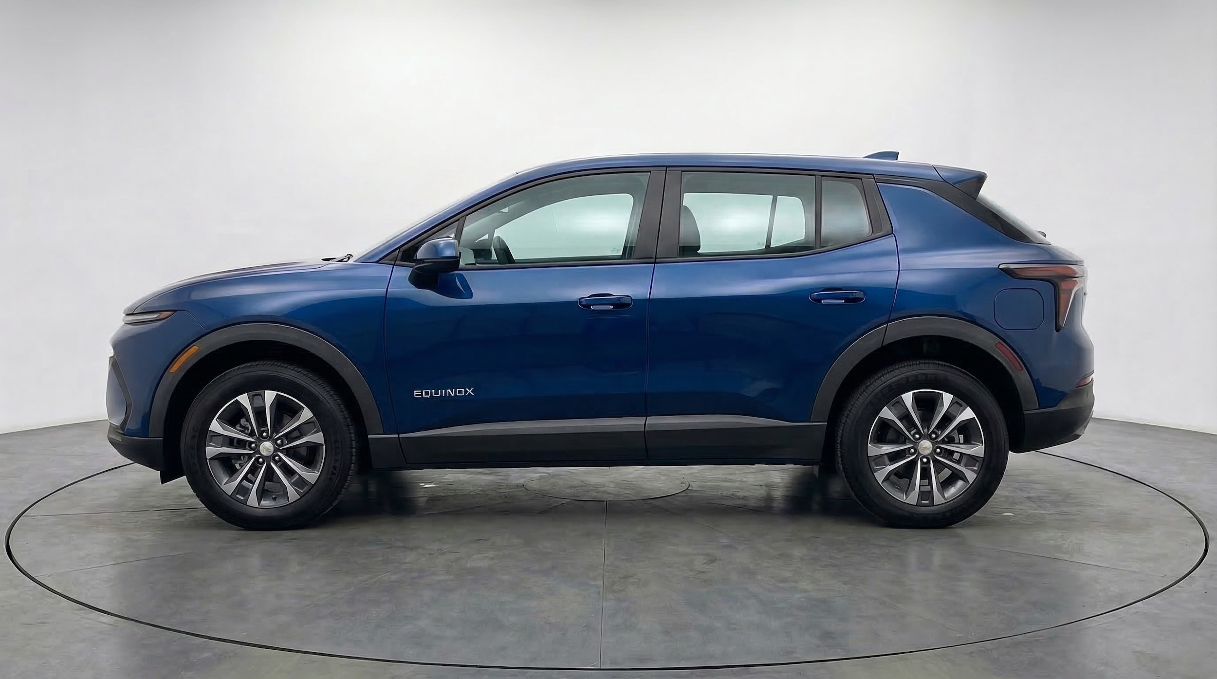 Thumbnail: 2025 Chevrolet Equinox - 4