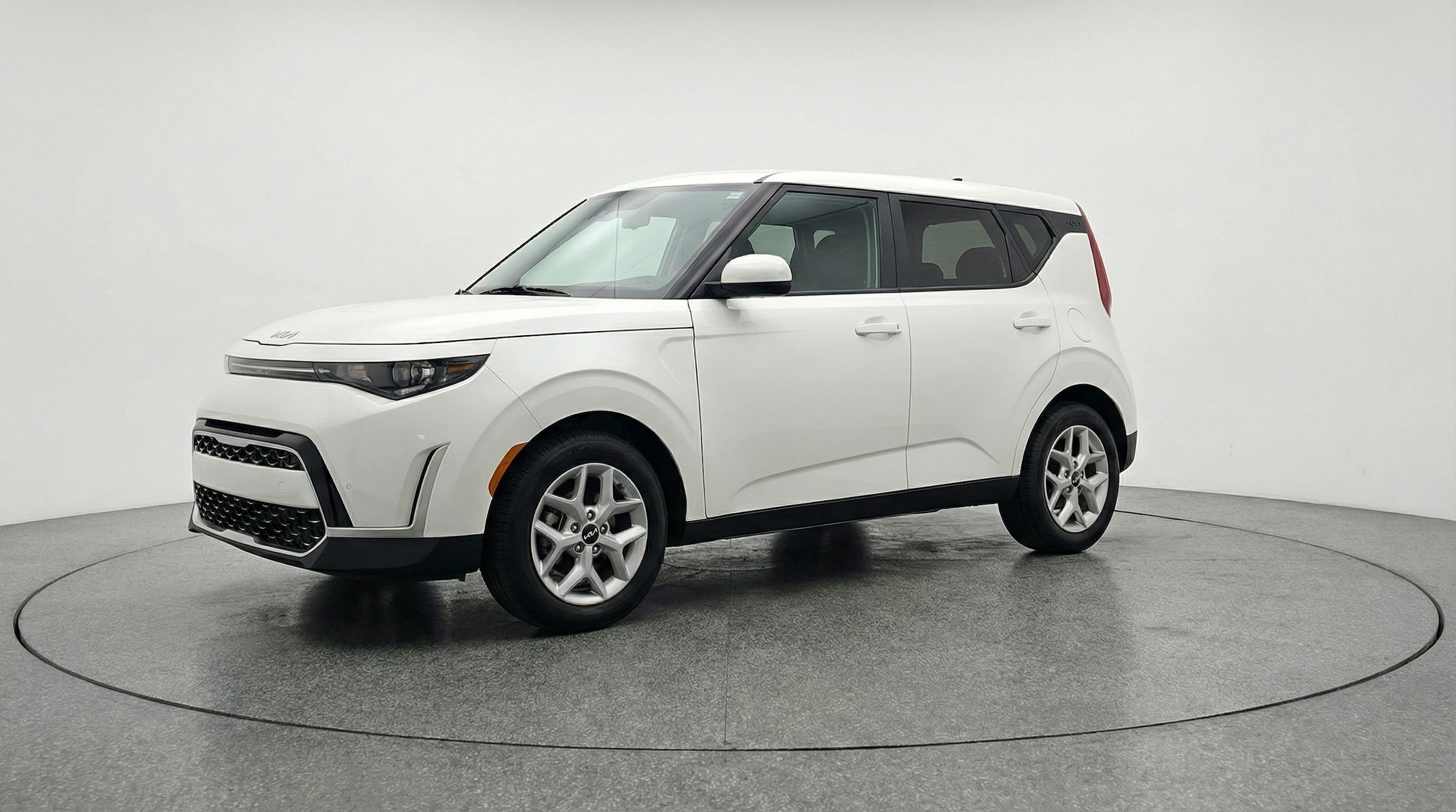 Thumbnail: 2025 Kia Soul - 3