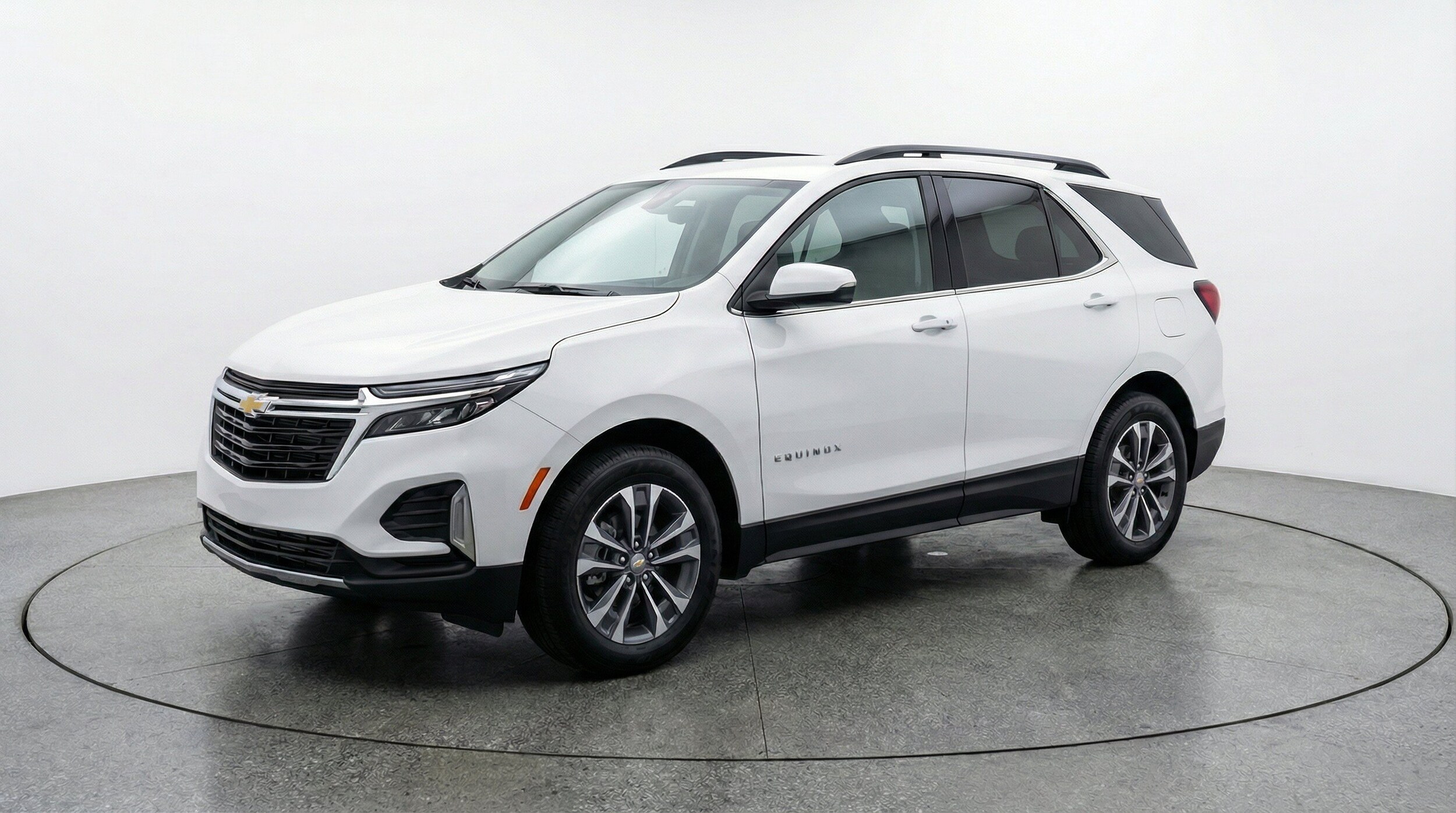 Thumbnail: 2025 Chevrolet Equinox - 3