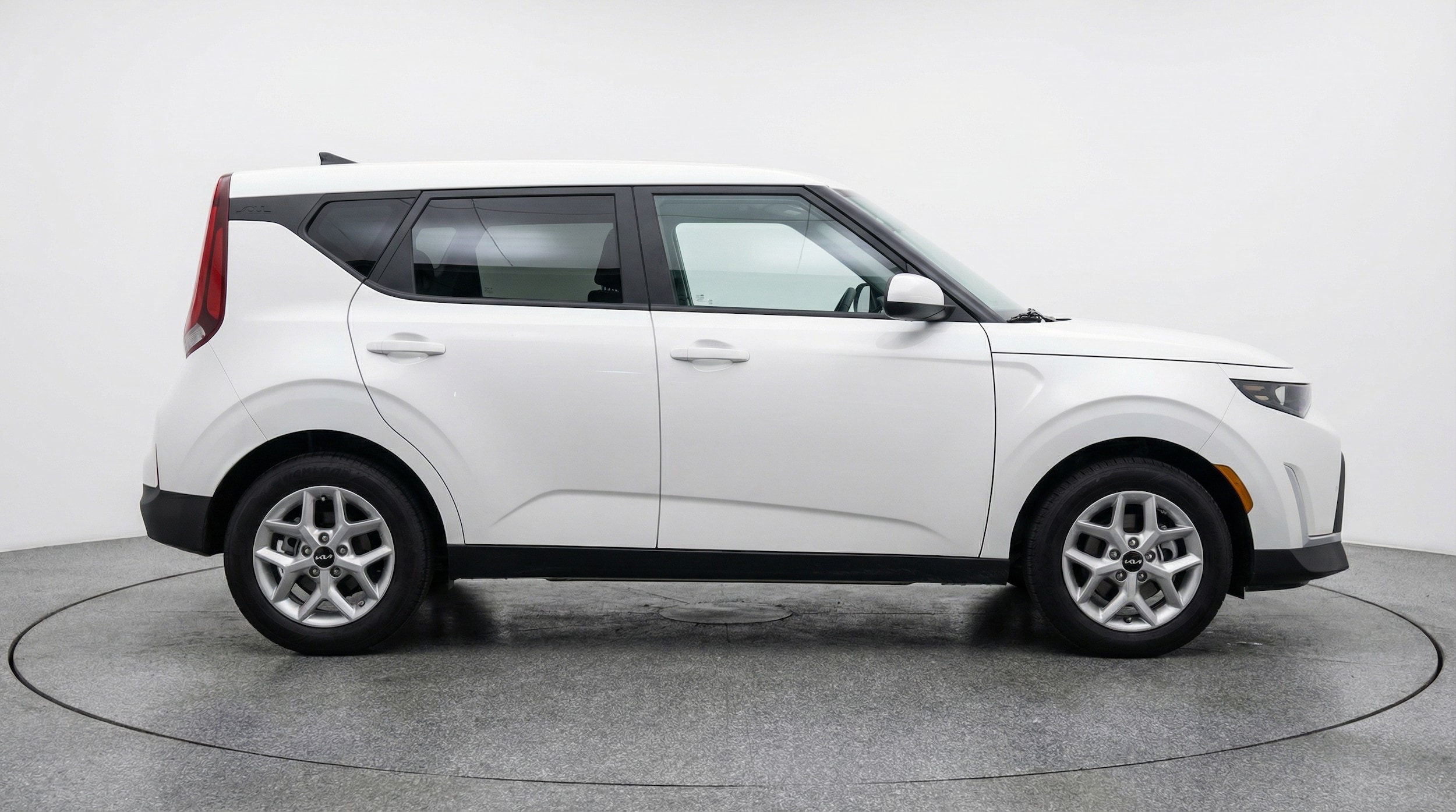 Thumbnail: 2025 Kia Soul - 8
