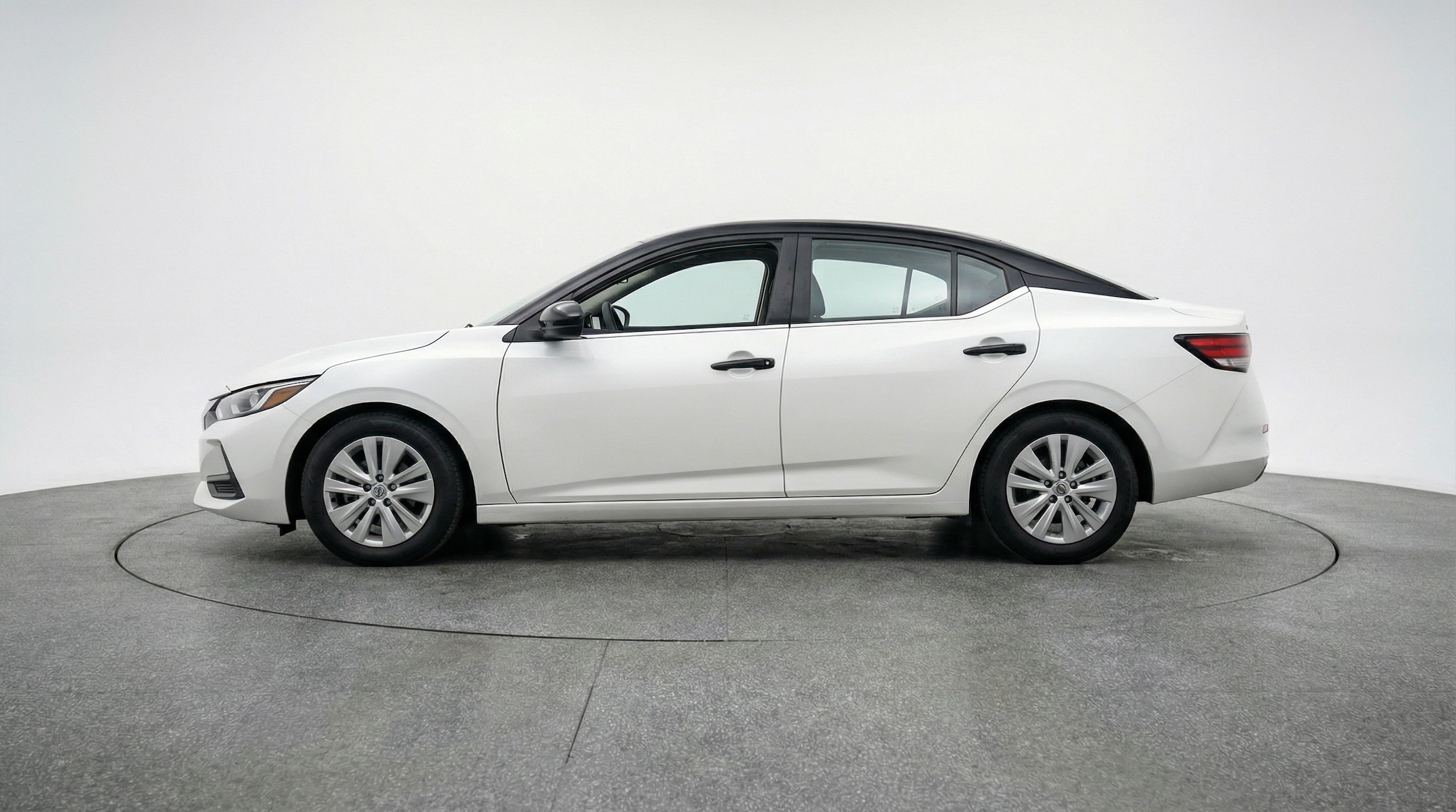 Thumbnail: 2025 Nissan Sentra - 4