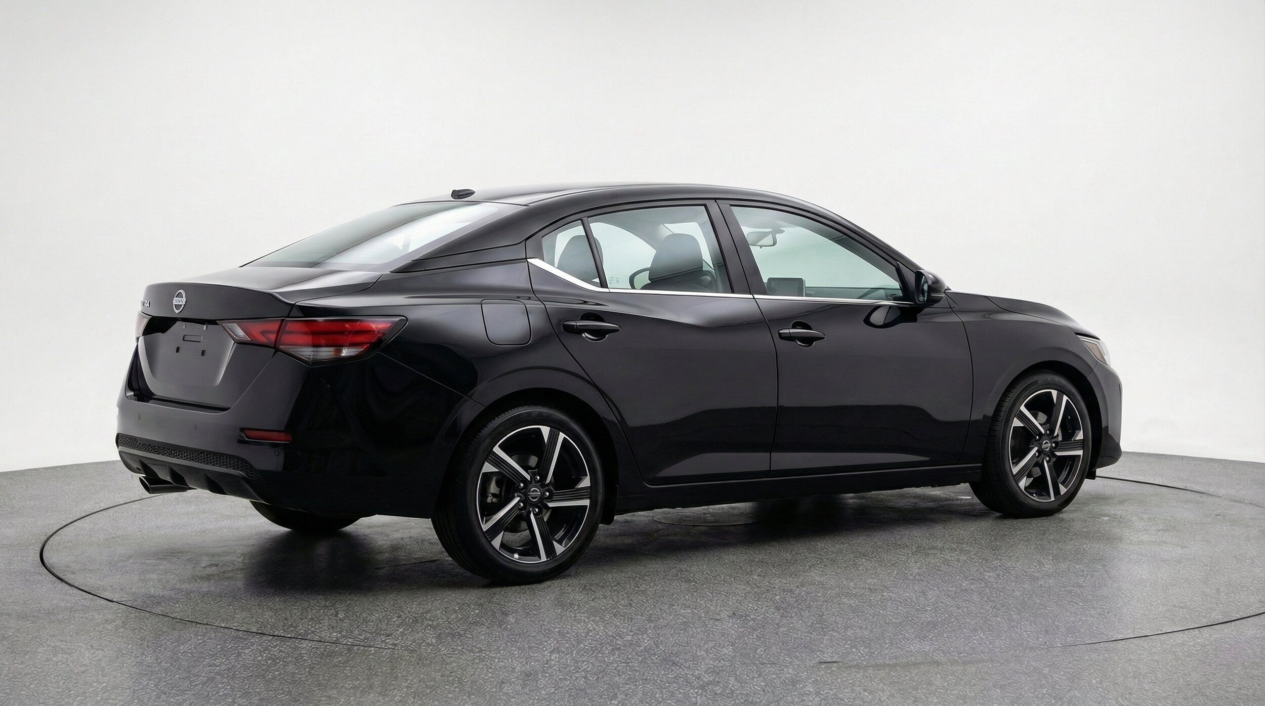 Thumbnail: 2025 Nissan Sentra - 9