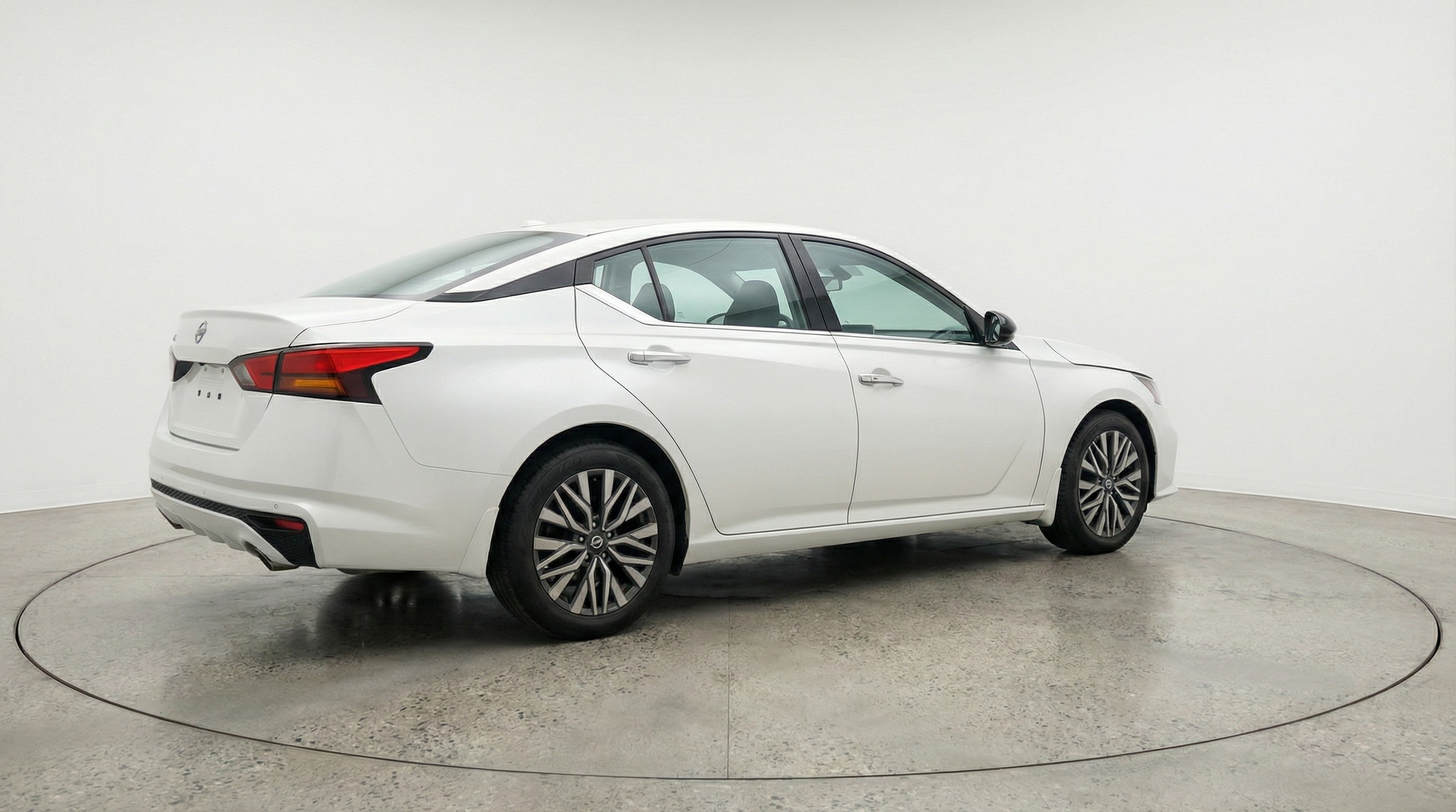 Thumbnail: 2025 Nissan Altima - 7