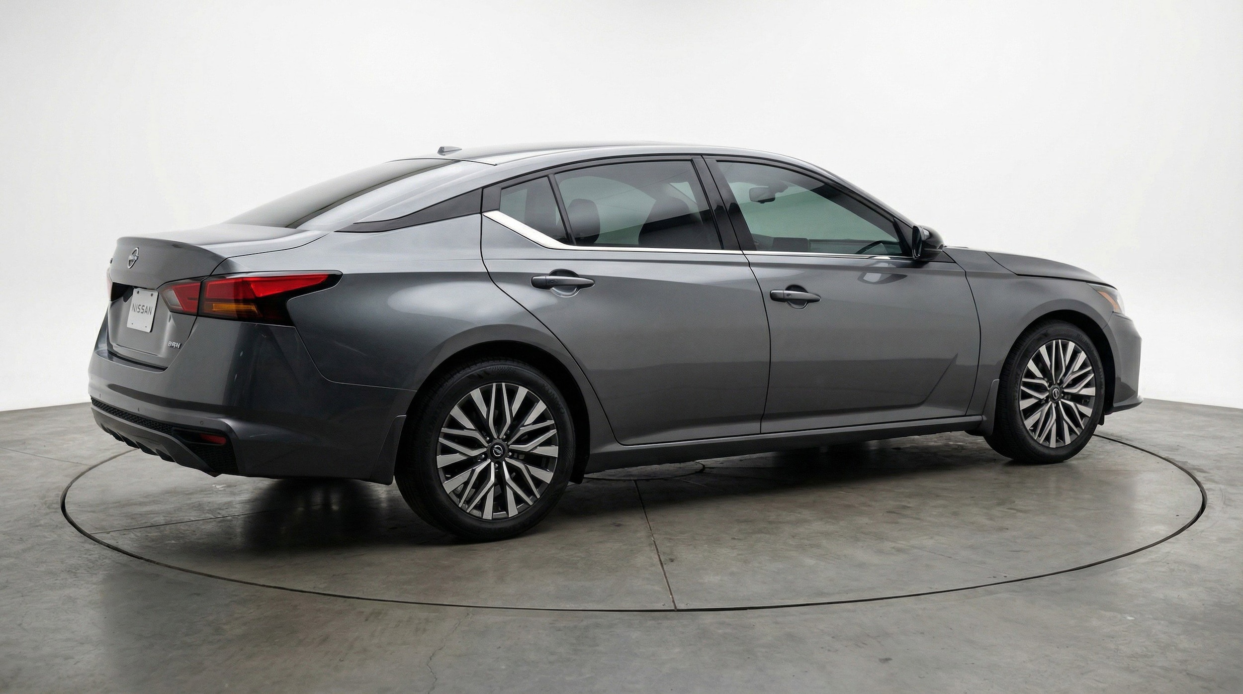 Thumbnail: 2025 Nissan Altima - 9