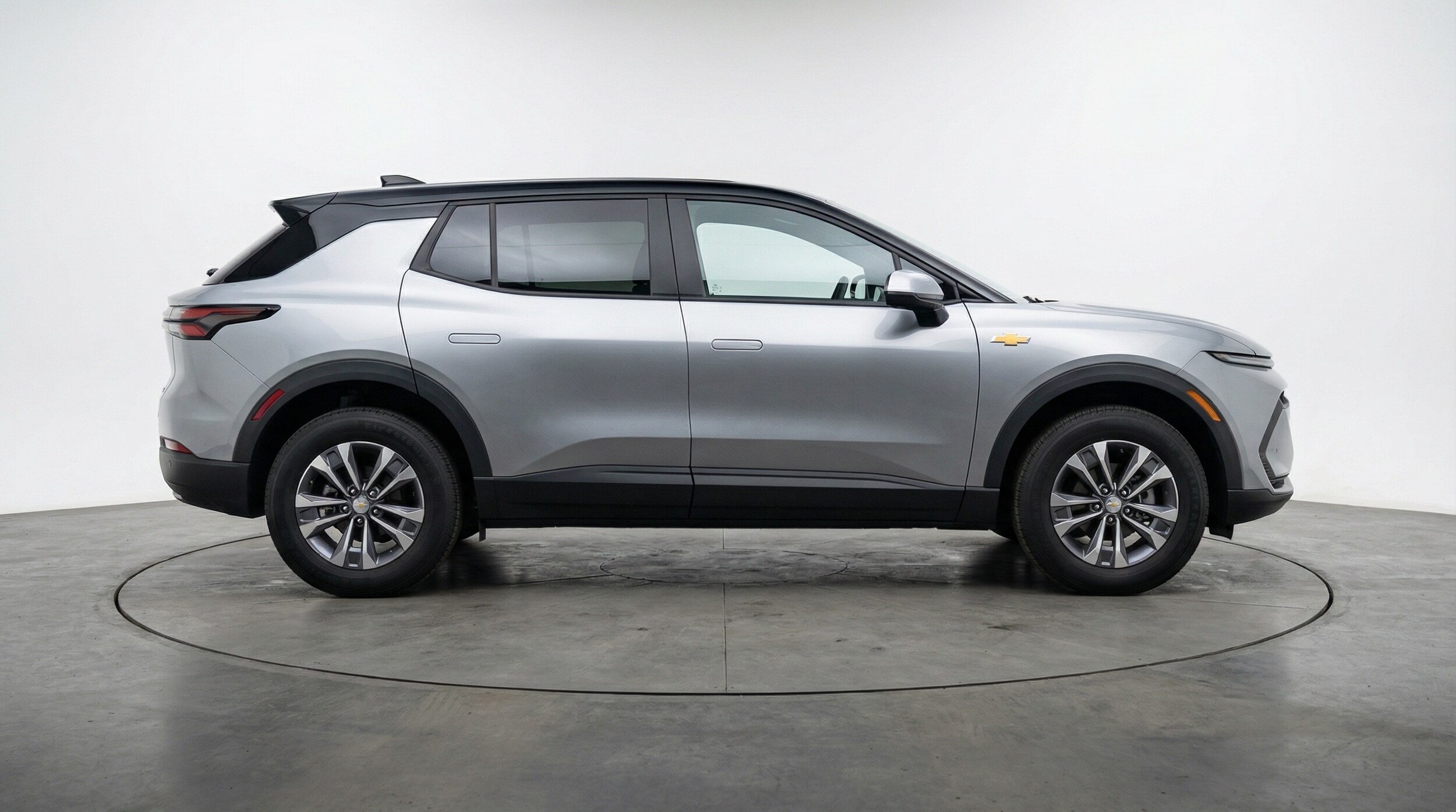 Thumbnail: 2025 Chevrolet Equinox - 8