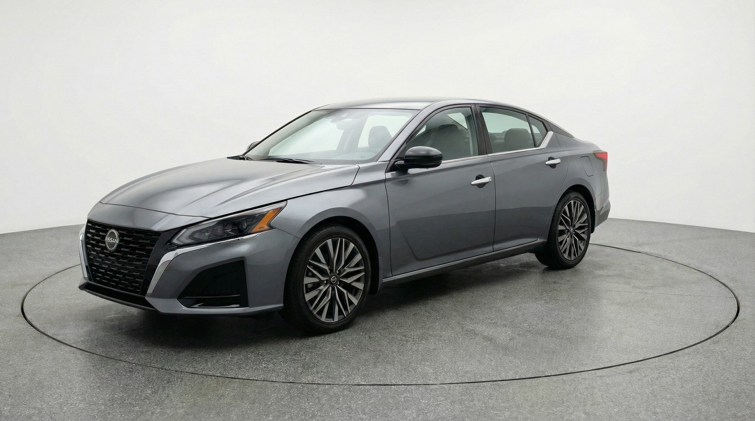 Thumbnail: 2025 Nissan Altima - 3