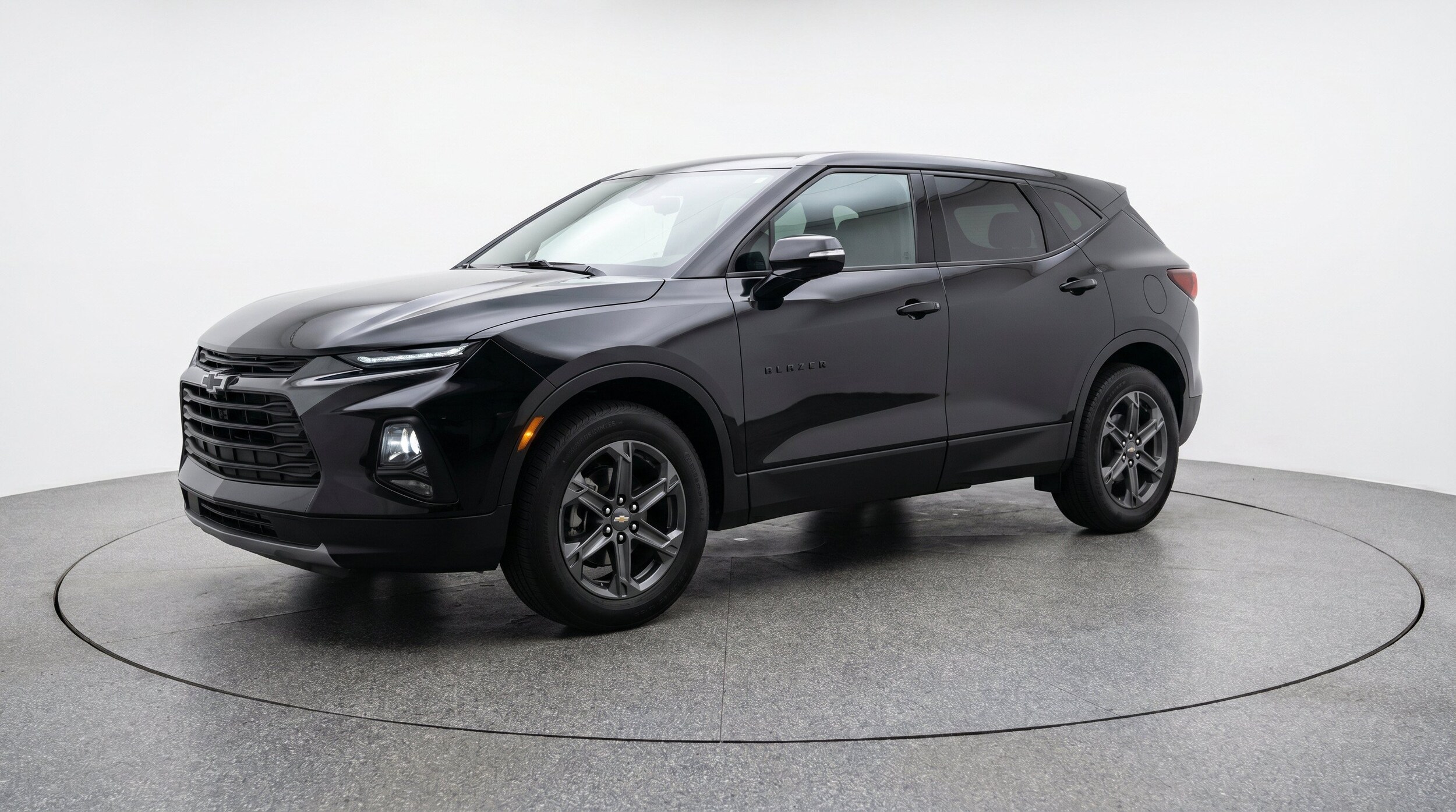Thumbnail: 2026 Chevrolet Blazer - 3
