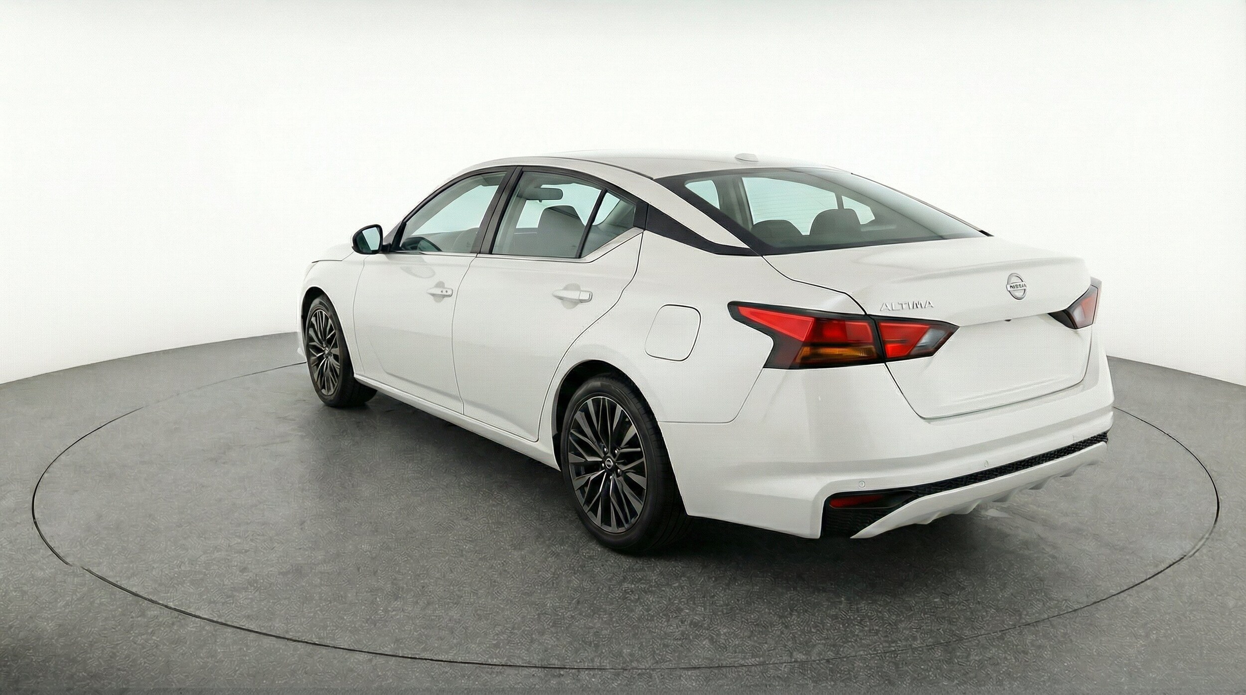 Thumbnail: 2025 Nissan Altima - 6