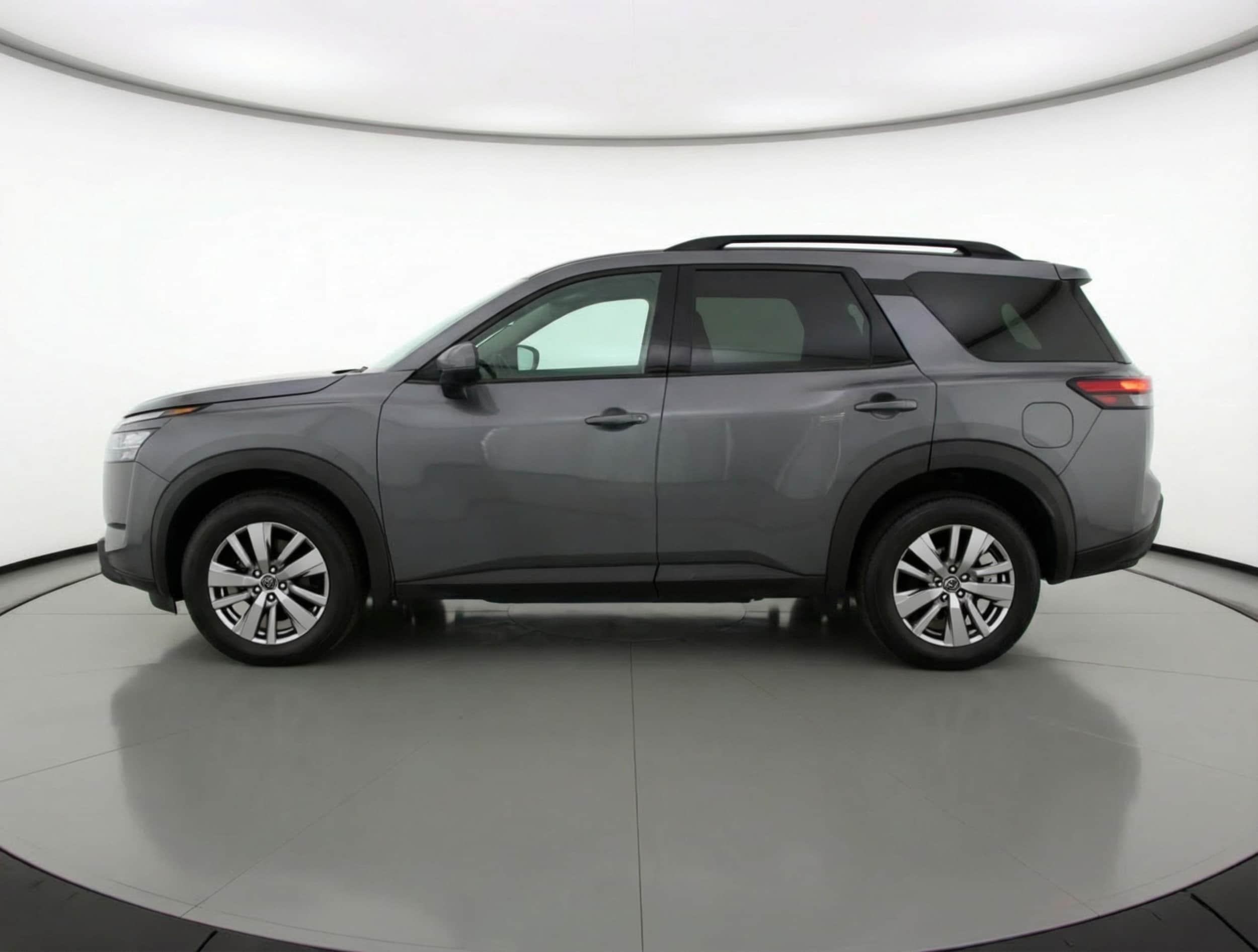 Thumbnail: 2025 Nissan Pathfinder - 4