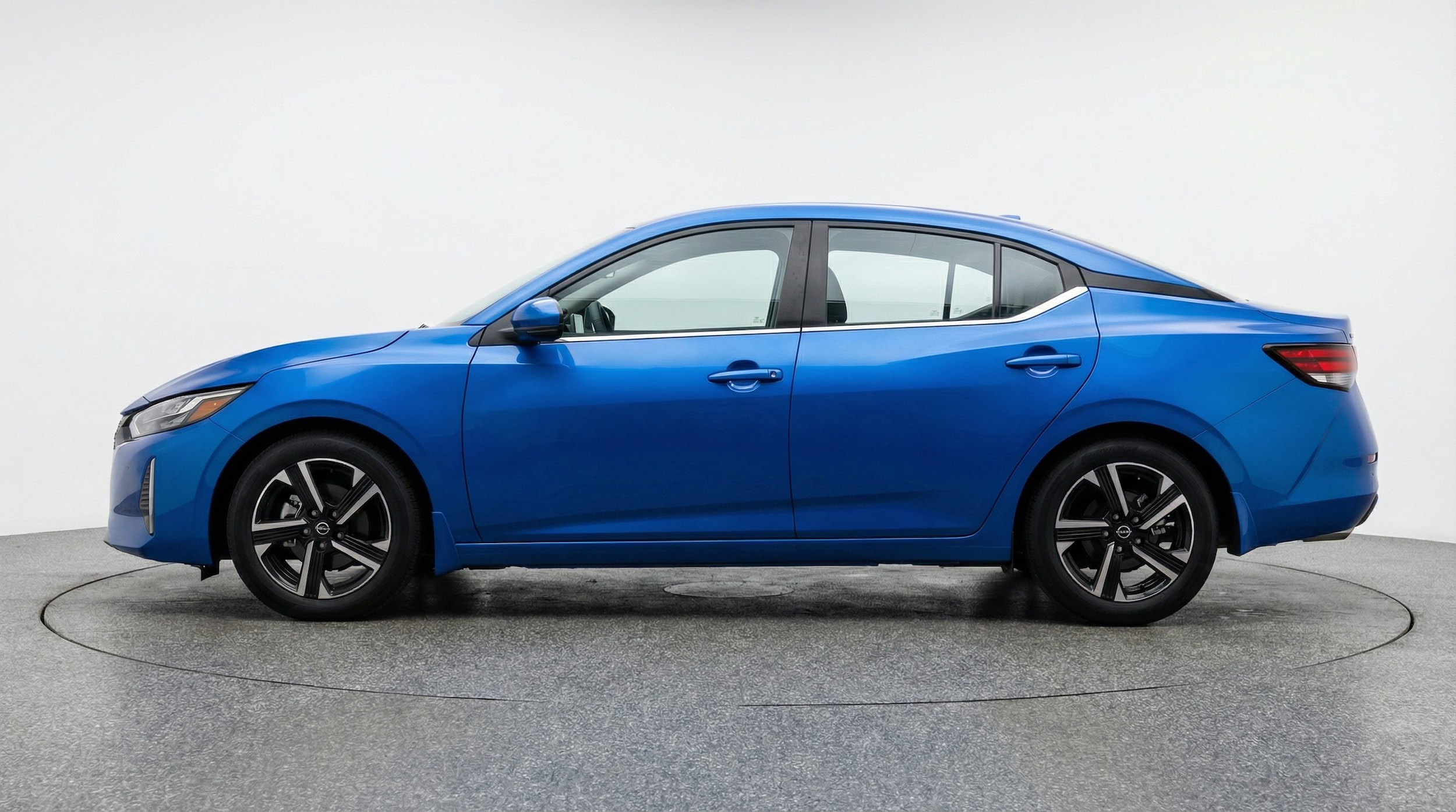 Thumbnail: 2025 Nissan Sentra - 4