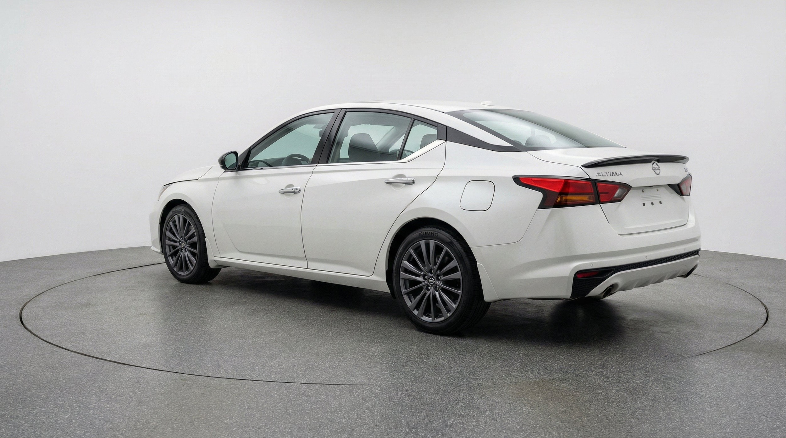 Thumbnail: 2025 Nissan Altima - 6