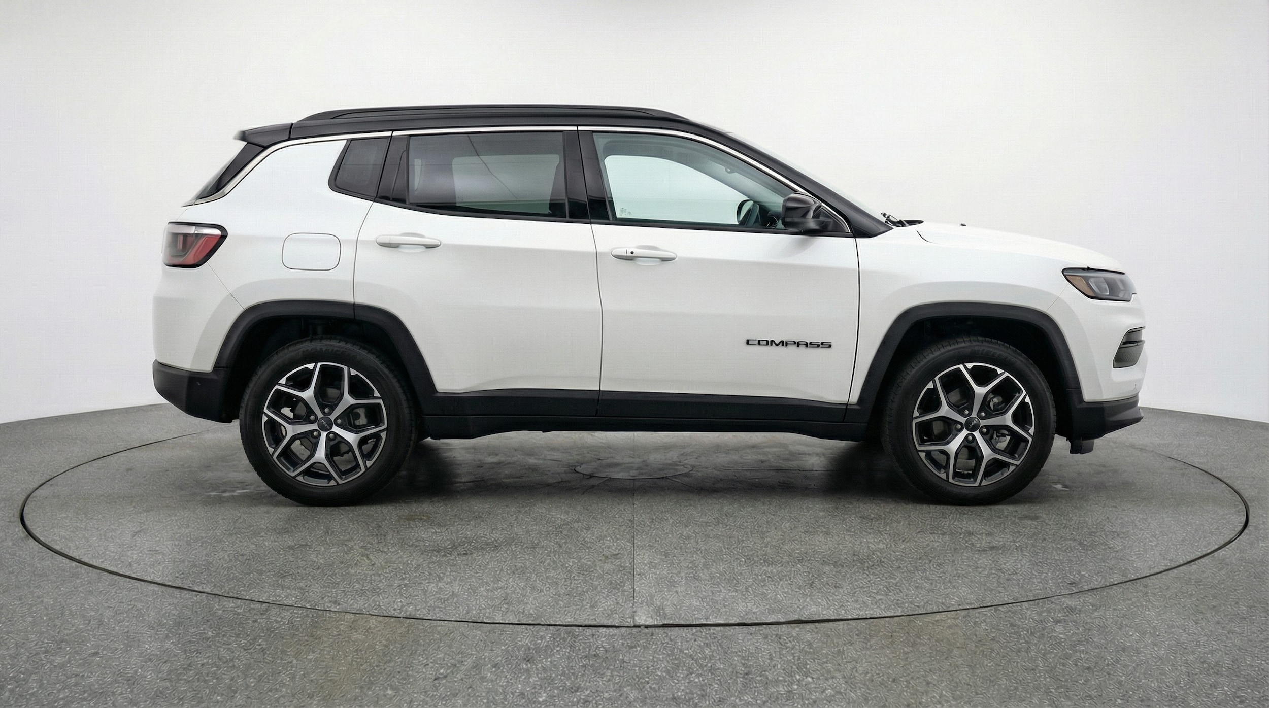 Thumbnail: 2025 Jeep Compass - 8