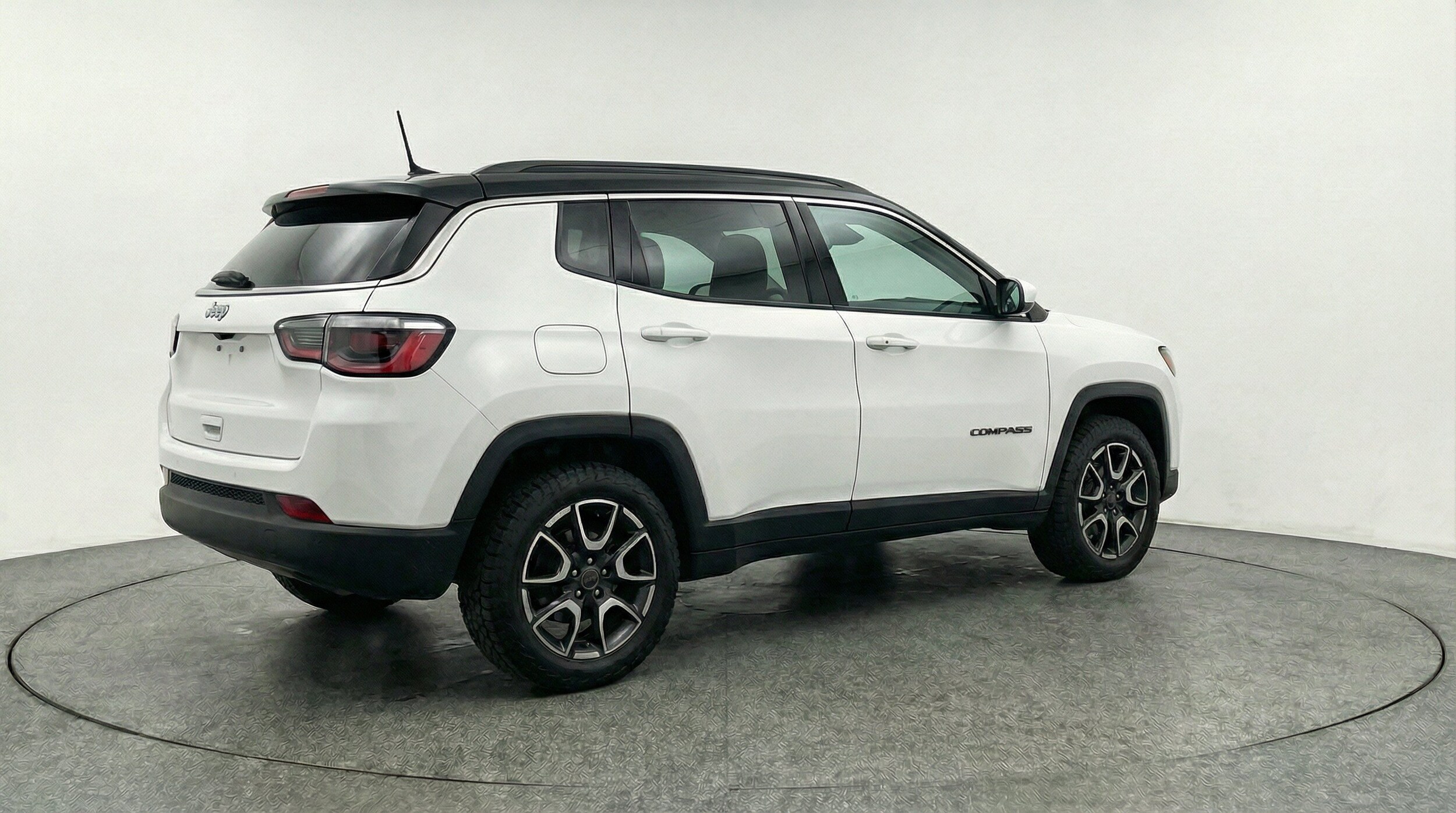 Thumbnail: 2025 Jeep Compass - 9