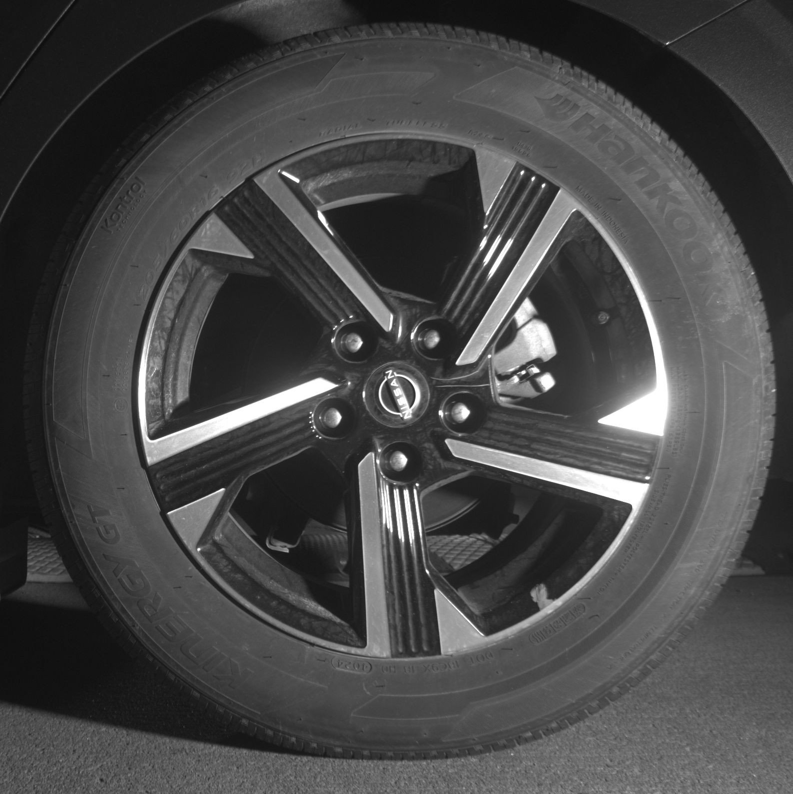 2025 Nissan Sentra SV - Photo 14