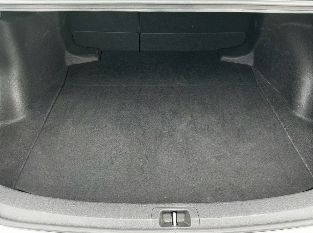 Thumbnail: 2025 Toyota Camry - 18