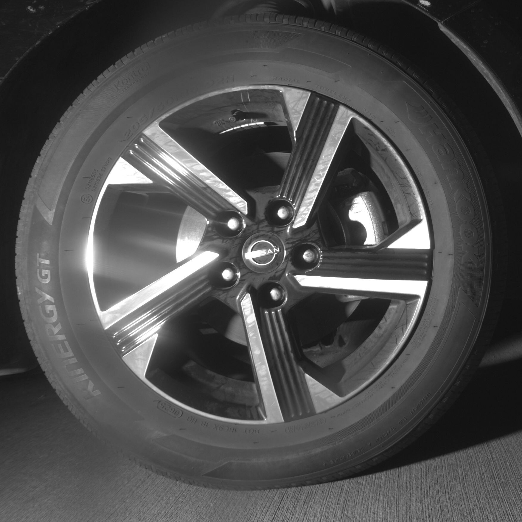 Thumbnail: 2025 Nissan Sentra - 10