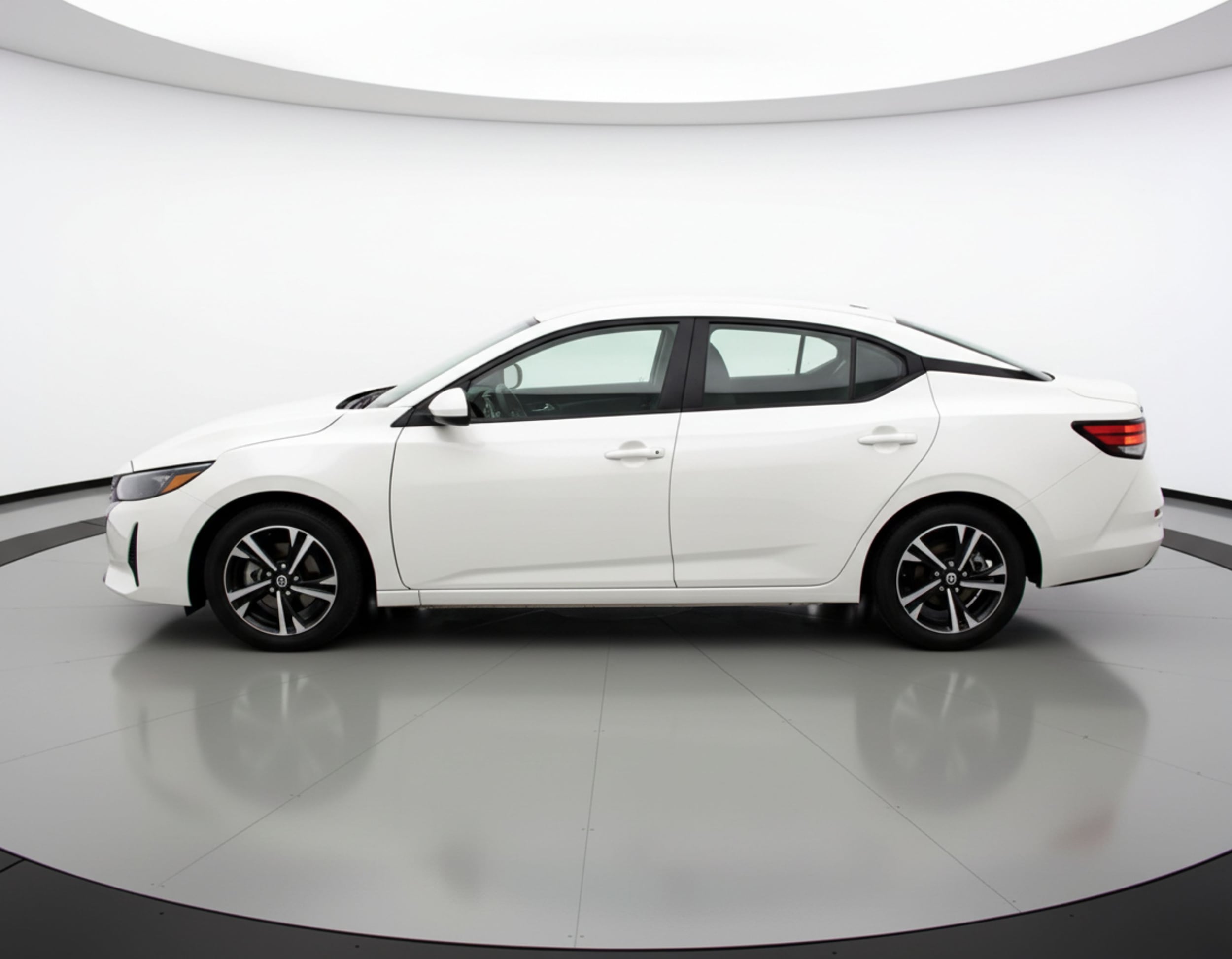 Thumbnail: 2025 Nissan Sentra - 4