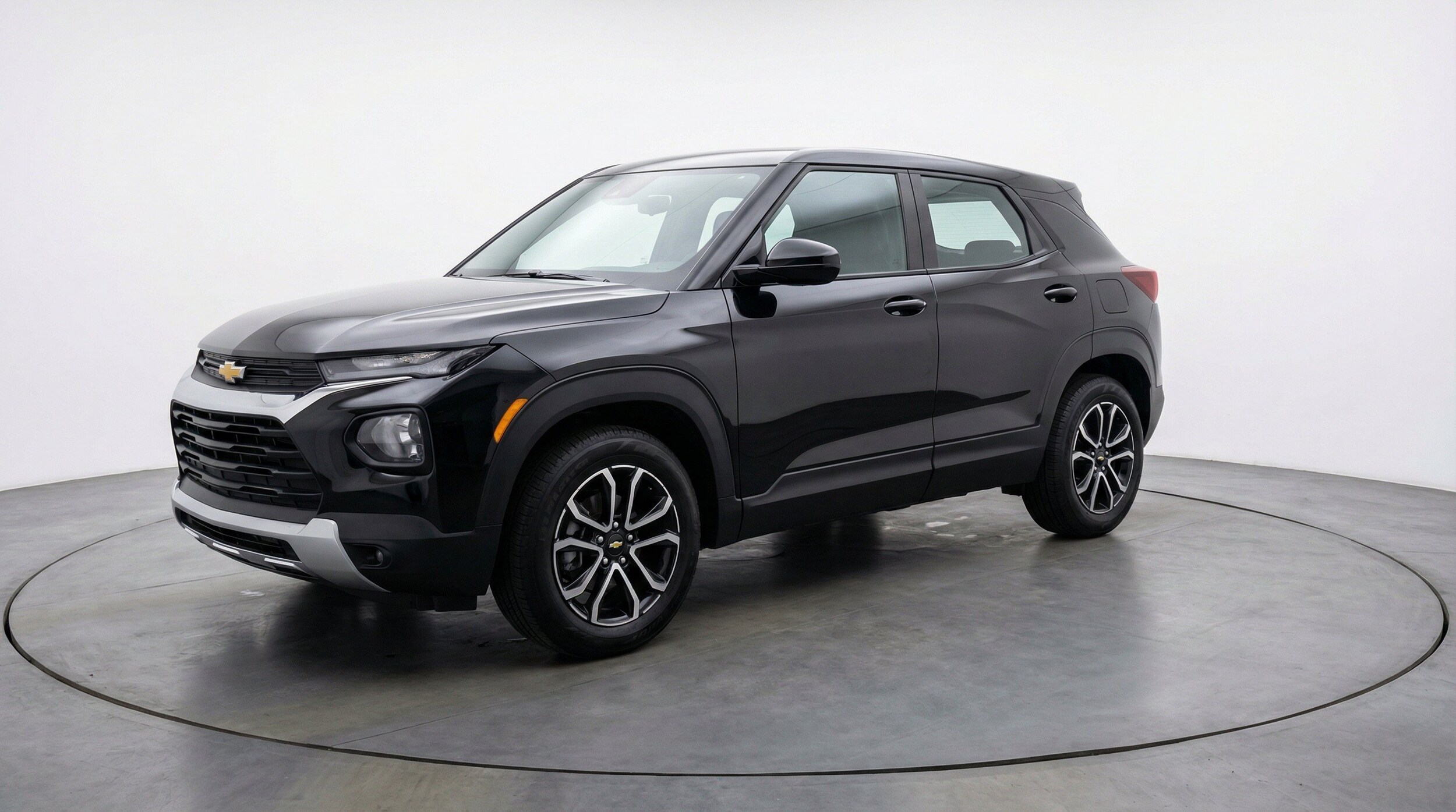 Thumbnail: 2025 Chevrolet TrailBlazer - 3