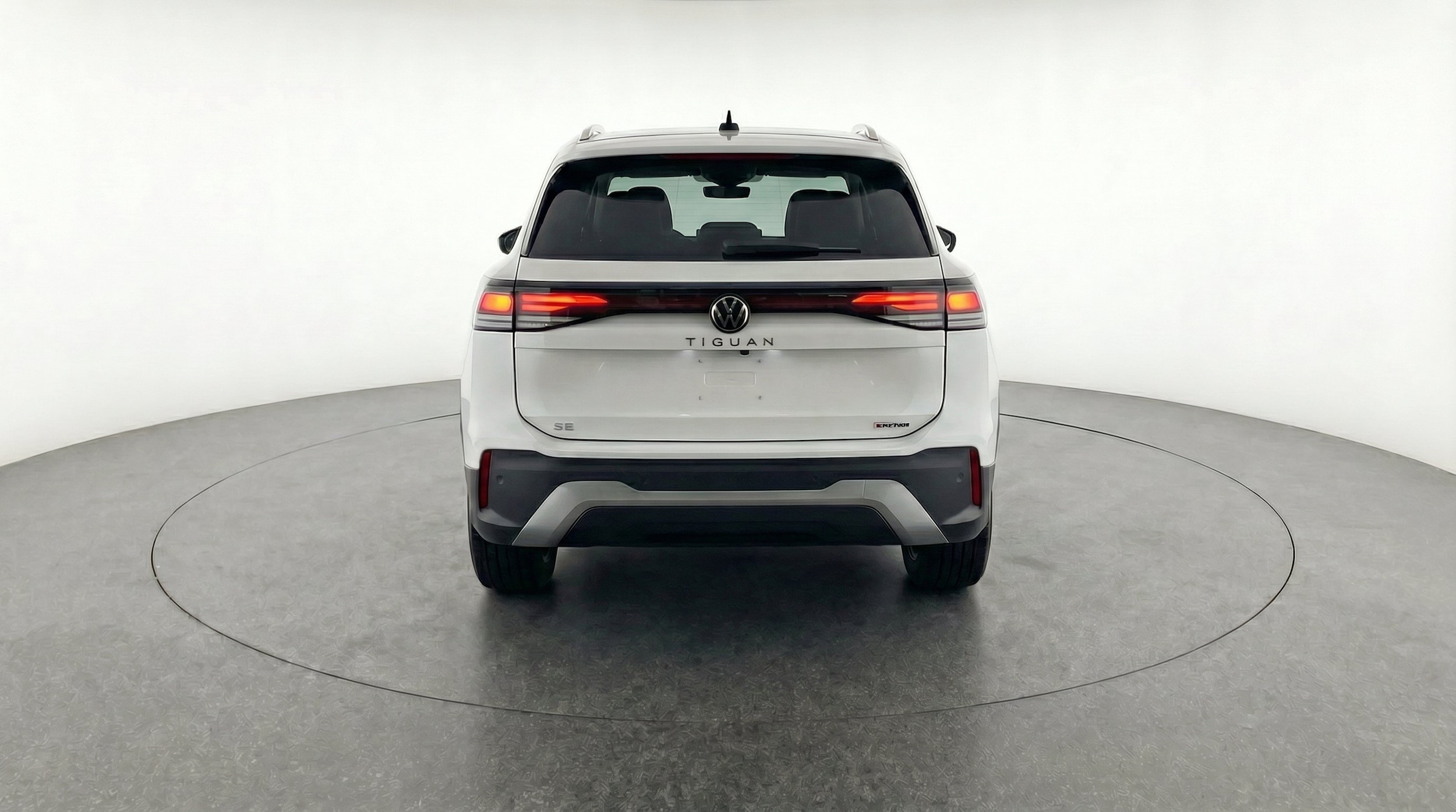Thumbnail: 2026 Volkswagen Tiguan - 7