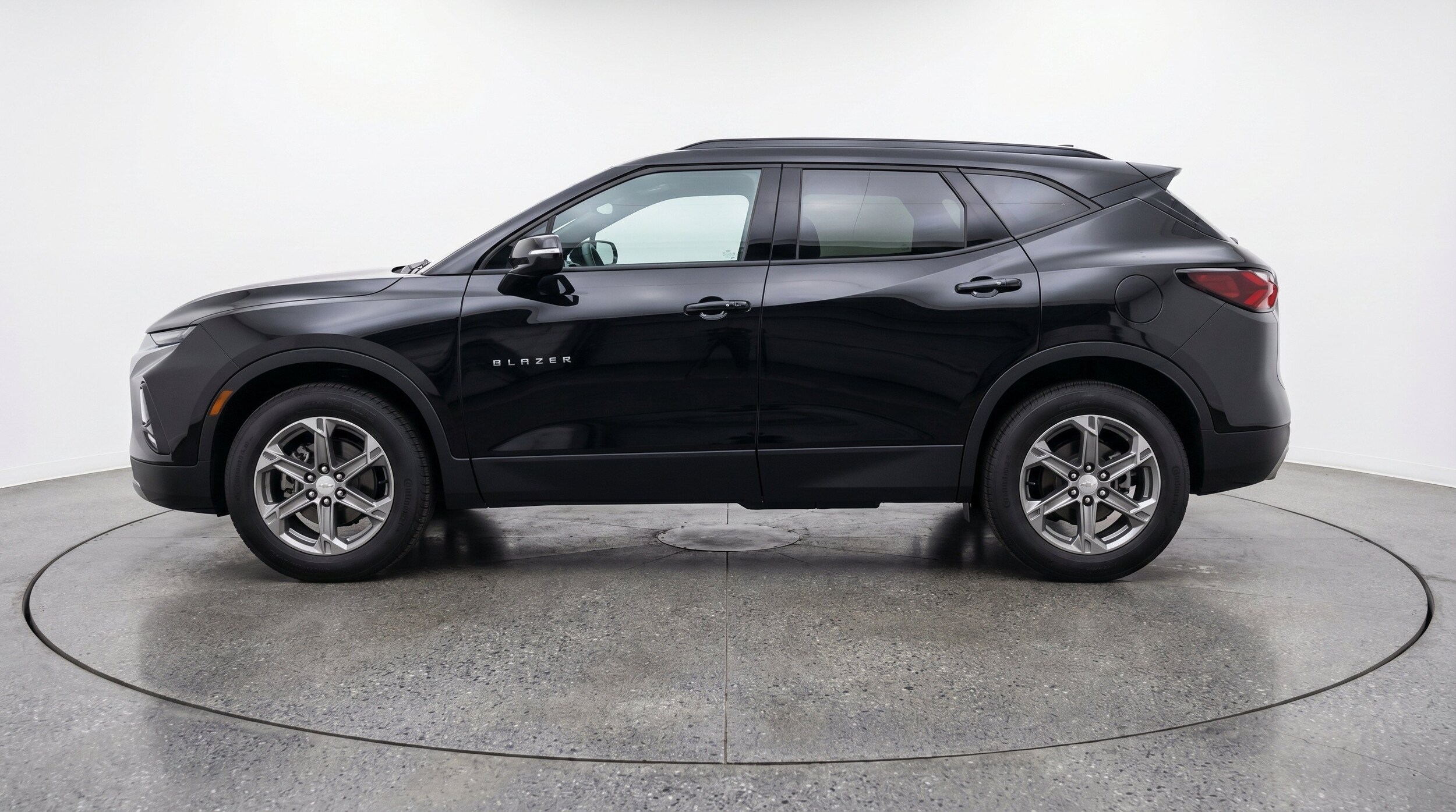 Thumbnail: 2025 Chevrolet Blazer - 5