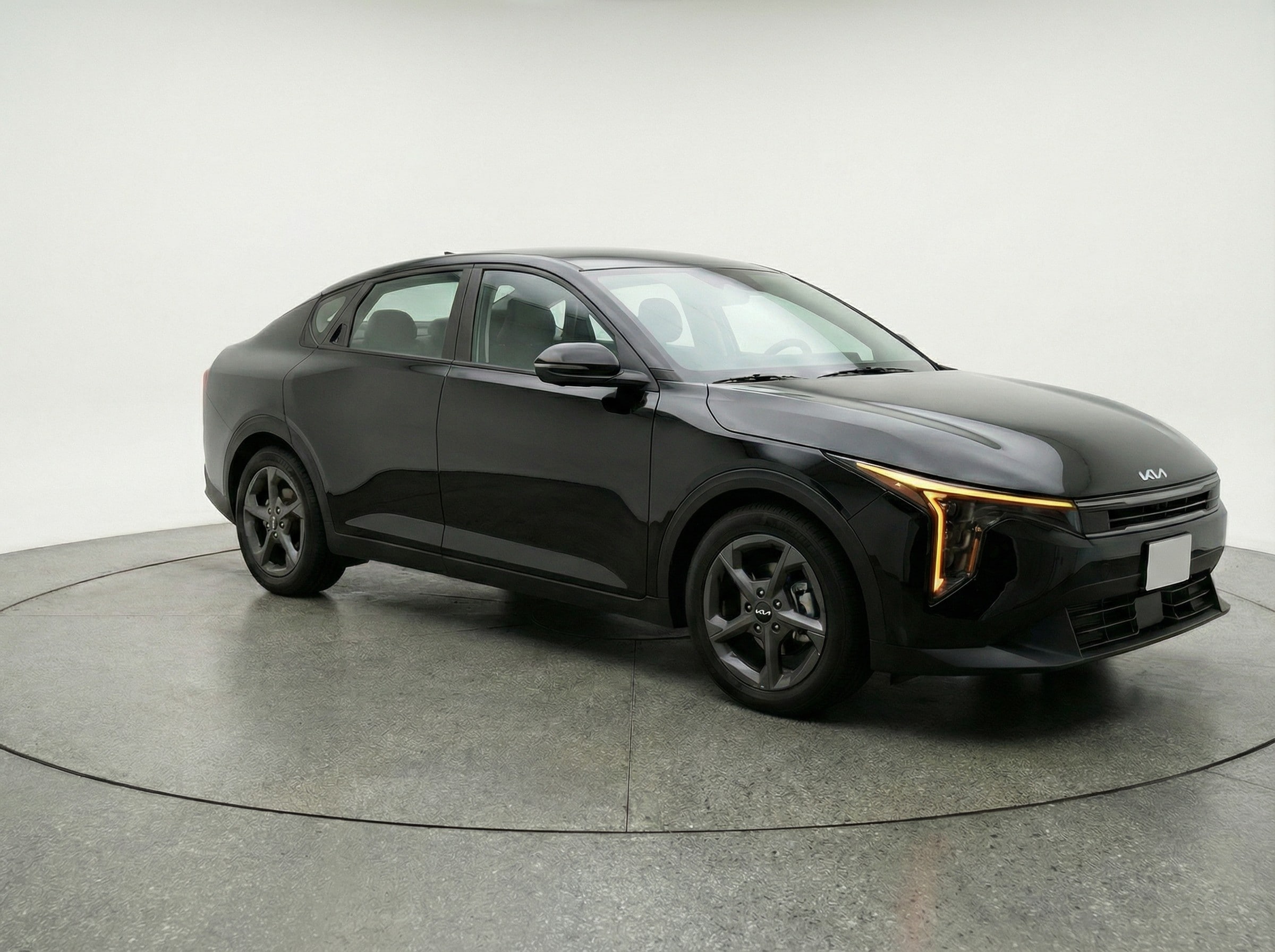 Thumbnail: 2025 Kia K4 - 1