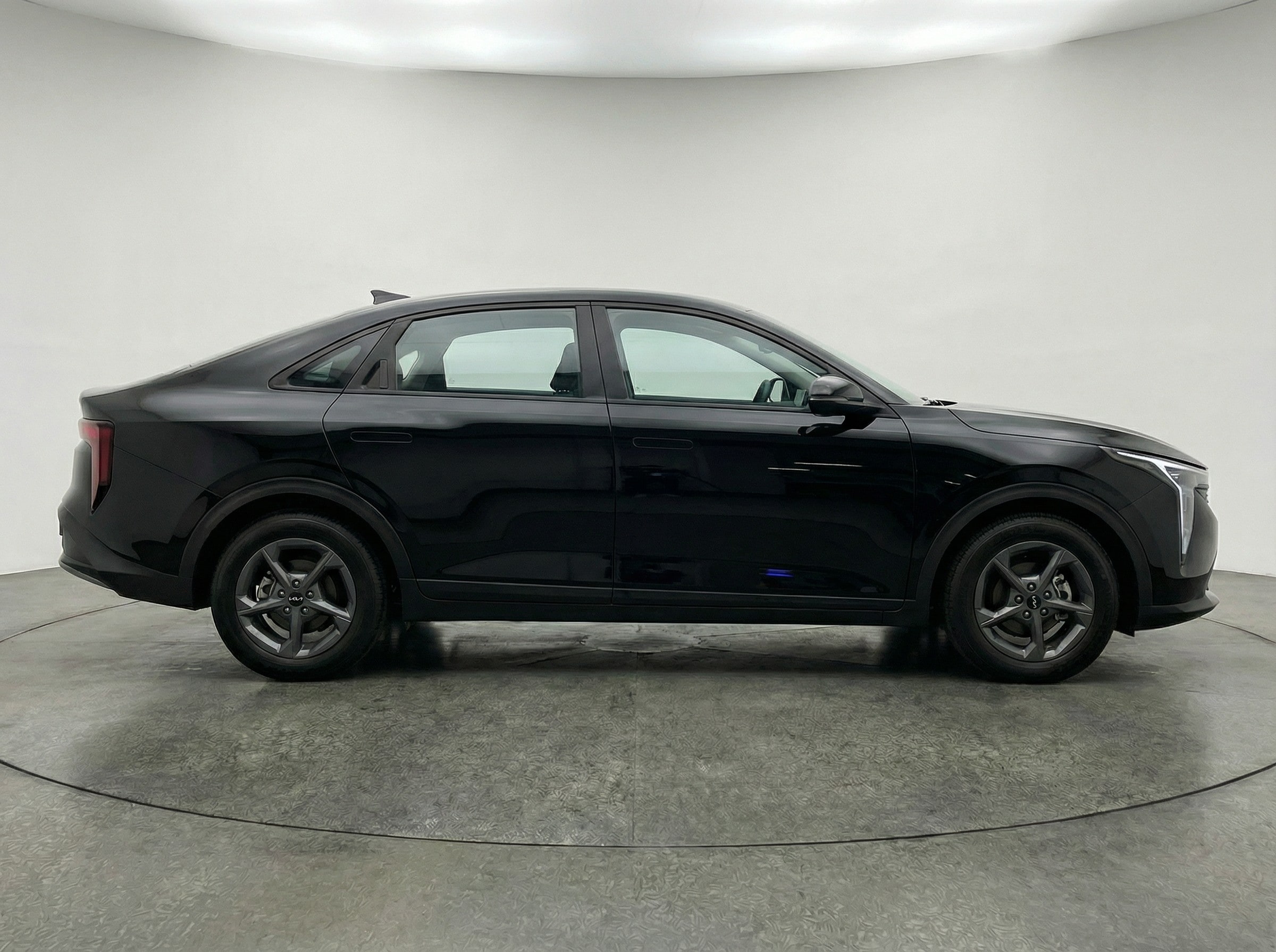 Thumbnail: 2025 Kia K4 - 8