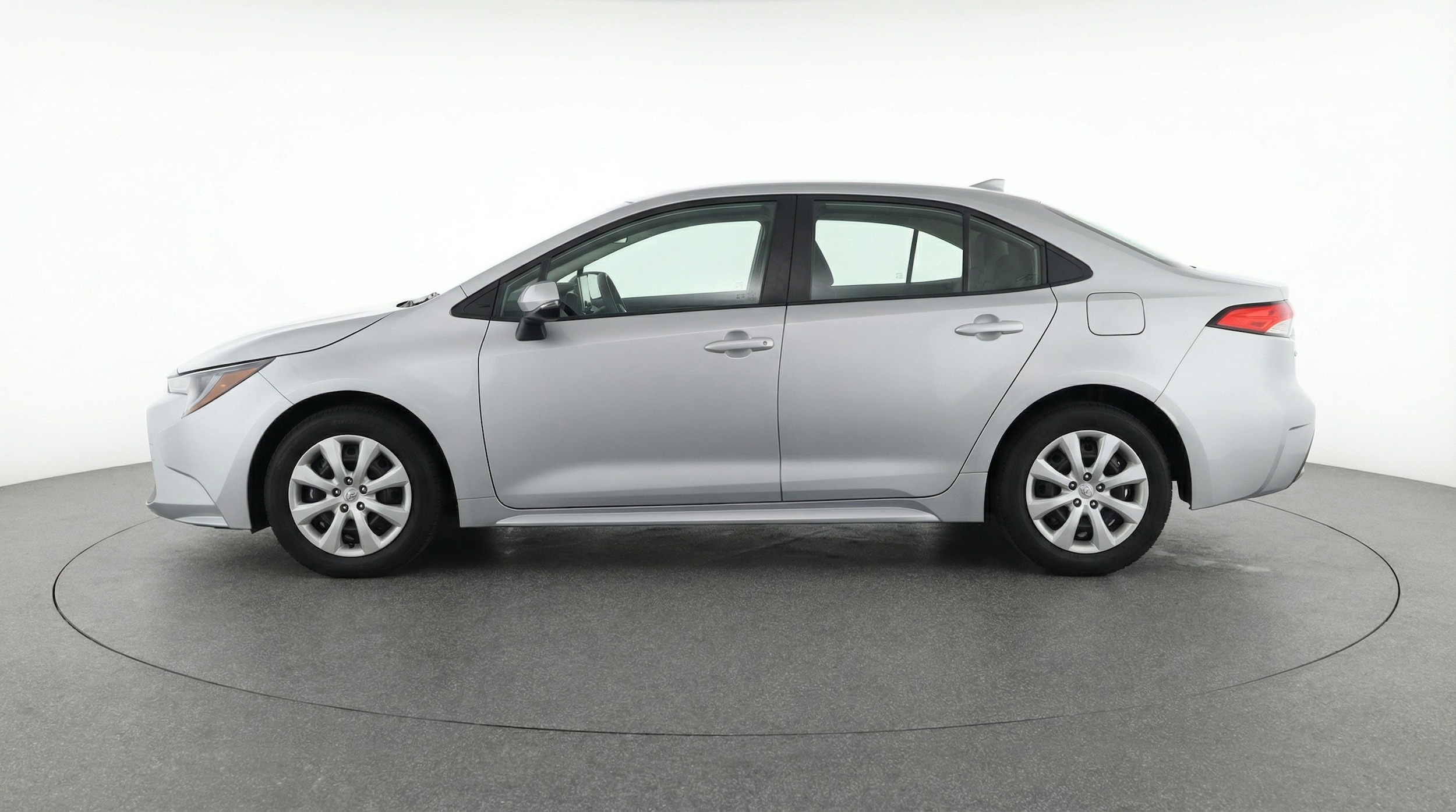 Thumbnail: 2025 Toyota Corolla - 4