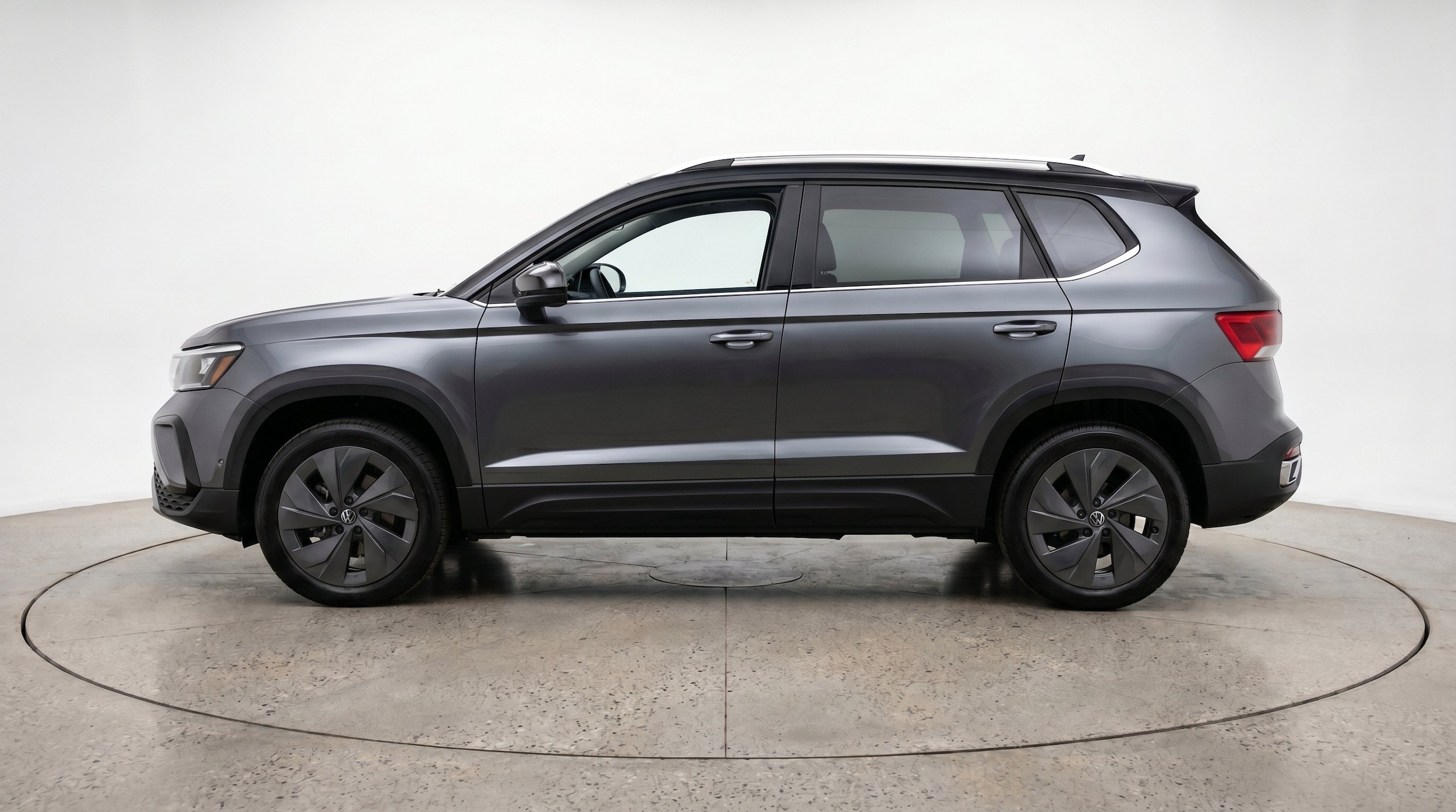 Thumbnail: 2026 Volkswagen Taos - 5