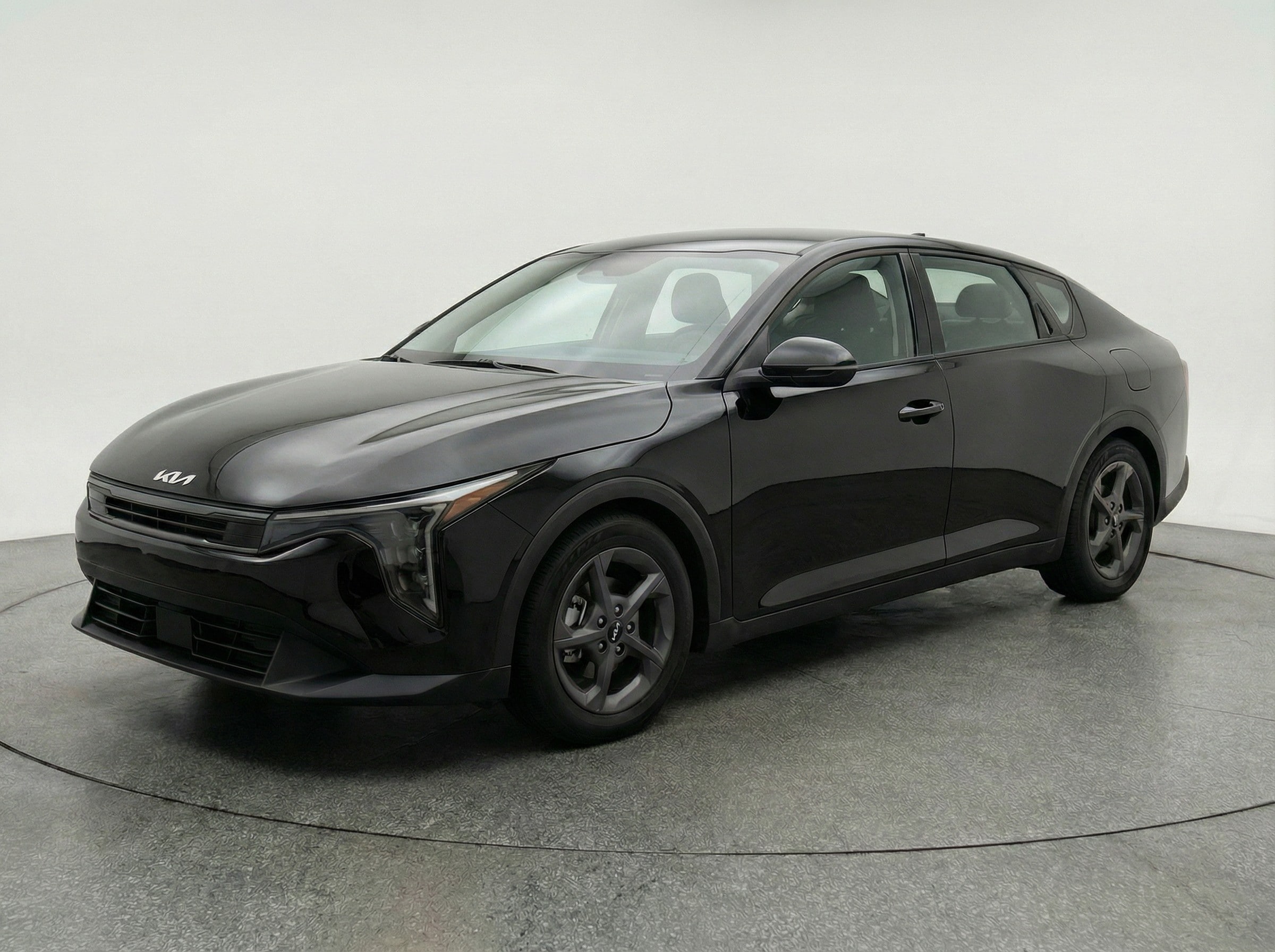 Thumbnail: 2025 Kia K4 - 3